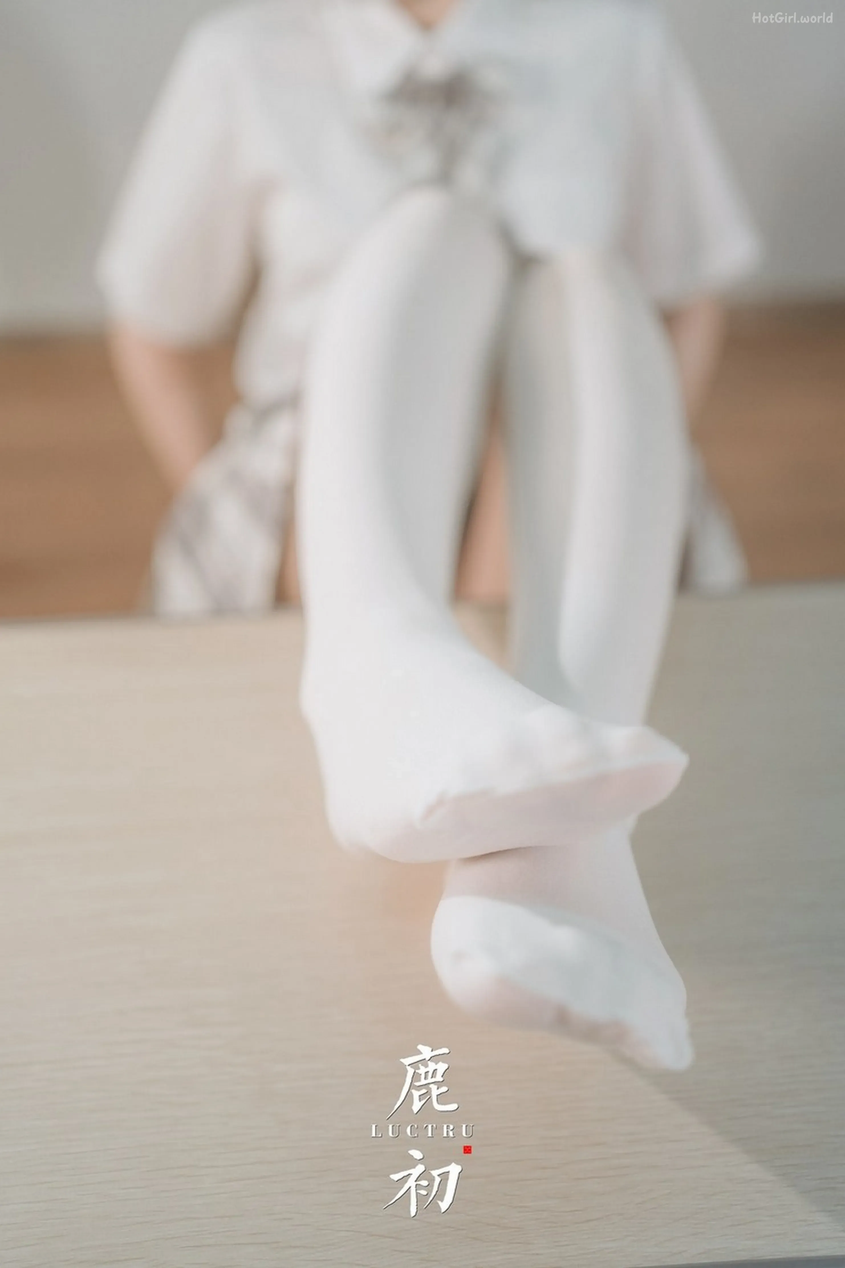 Coser-鹿初-教室(76 photos + 35 uncensored photos) 第51张图