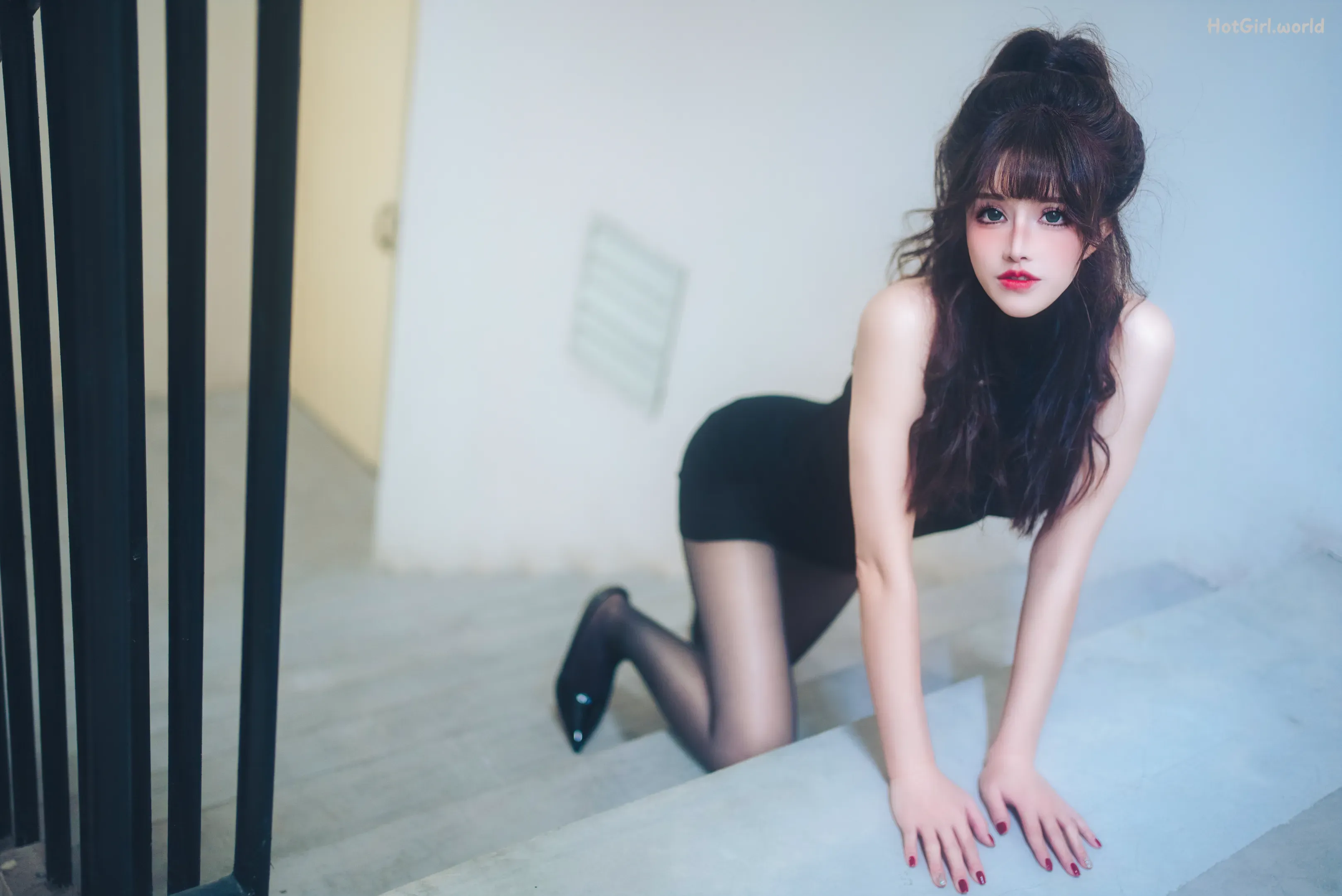 Coser-鹿八岁-网贷少女救赎-牧化 第18张图