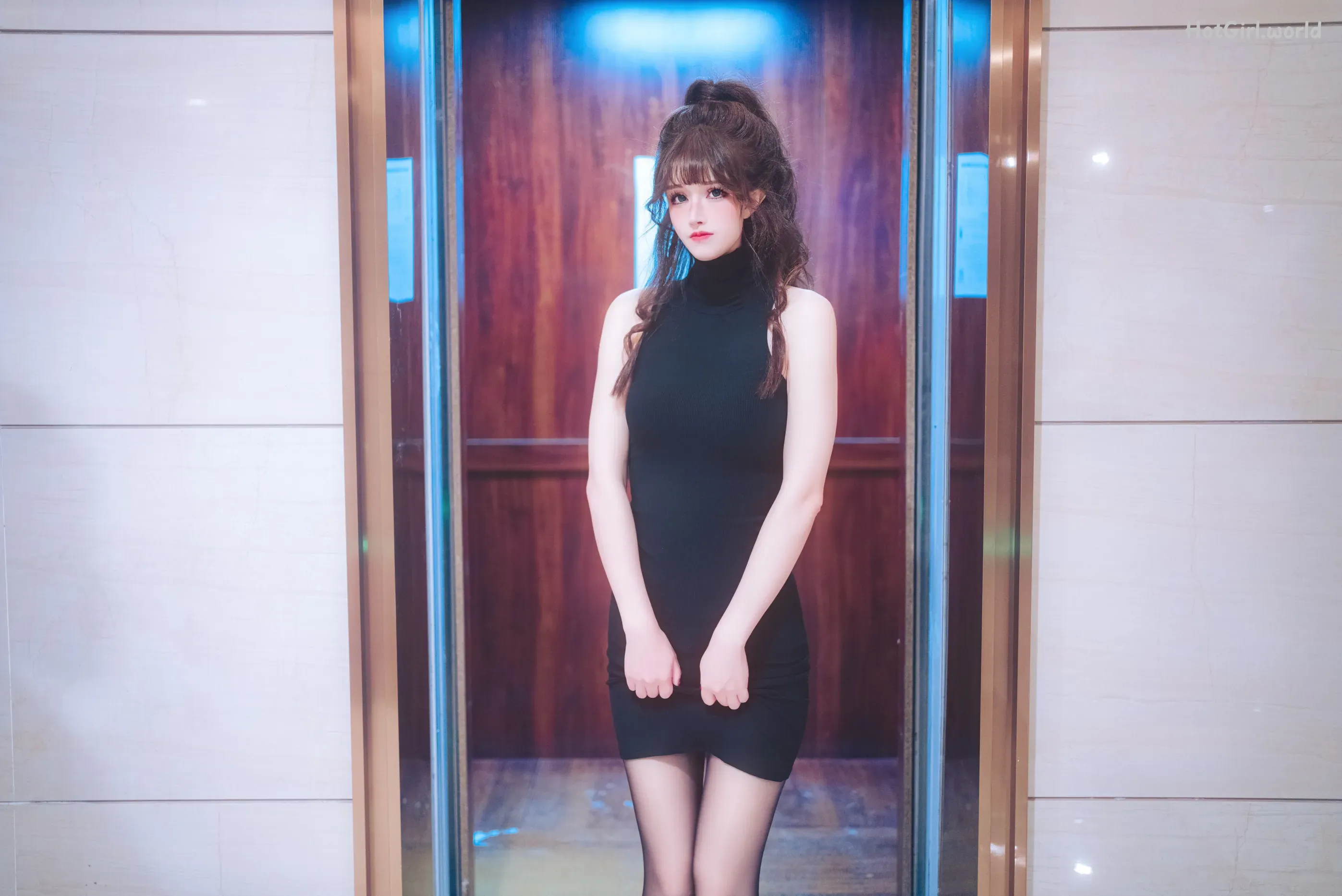 Coser-鹿八岁-网贷少女救赎-牧化 第24张图