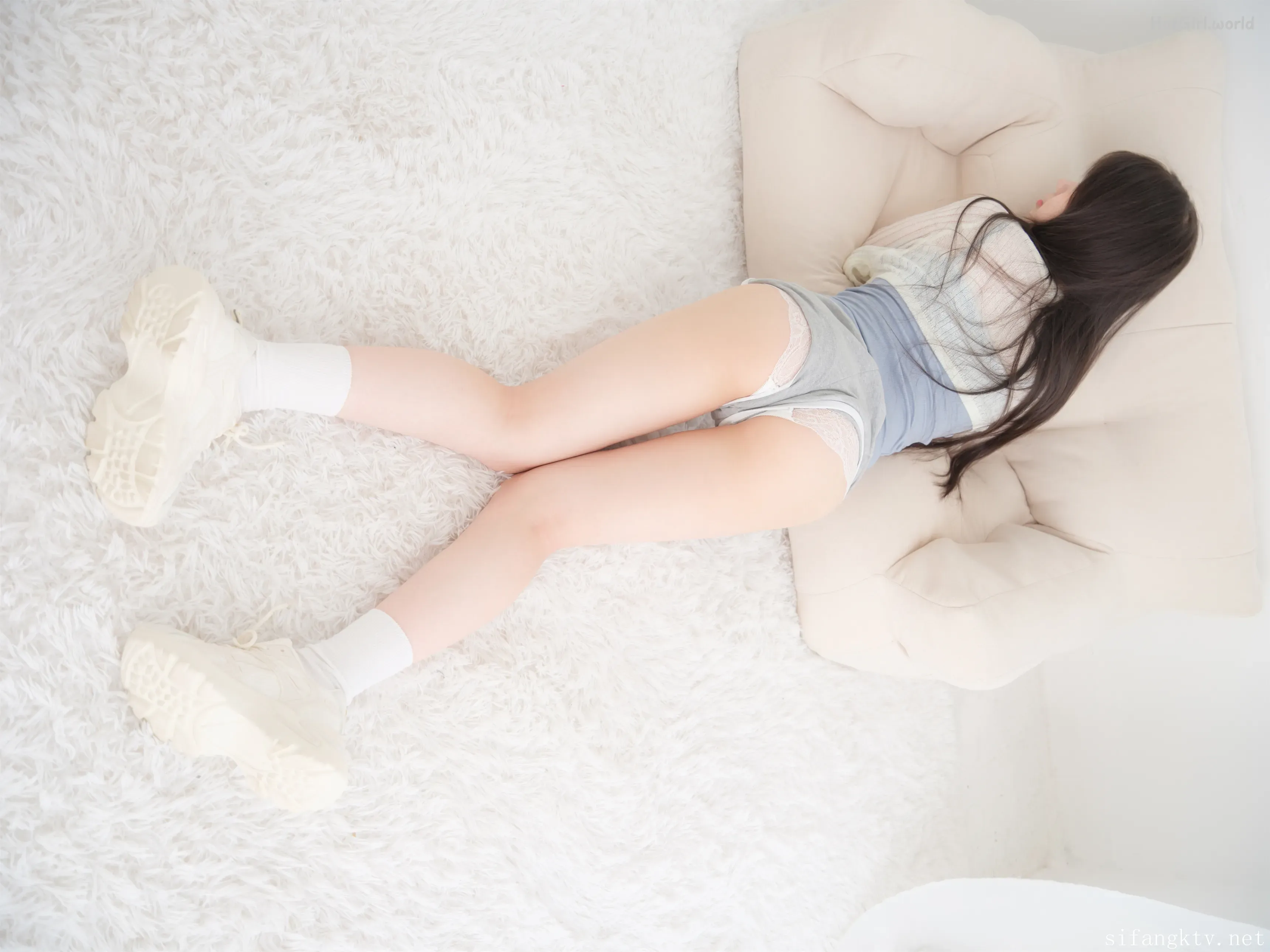 紧急企划-R18-内部私定-奶昔-居家特写(51 photos + 14 uncensored photos + 1 video) 第11张图