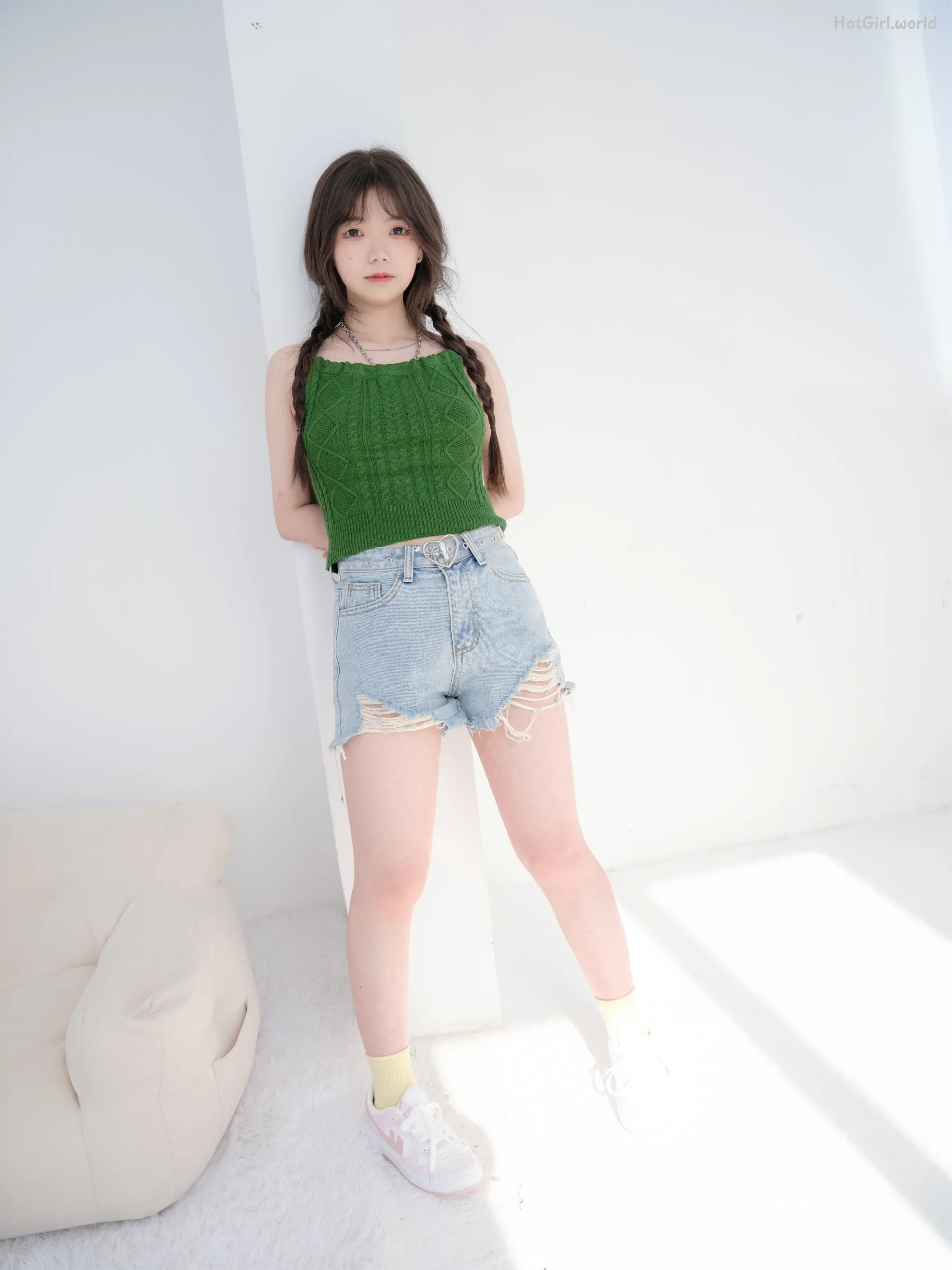 紧急企划-R18-内部私定-奶昔-牛仔短裤脱光(56 photos + 22 uncensored photos) 第9张图