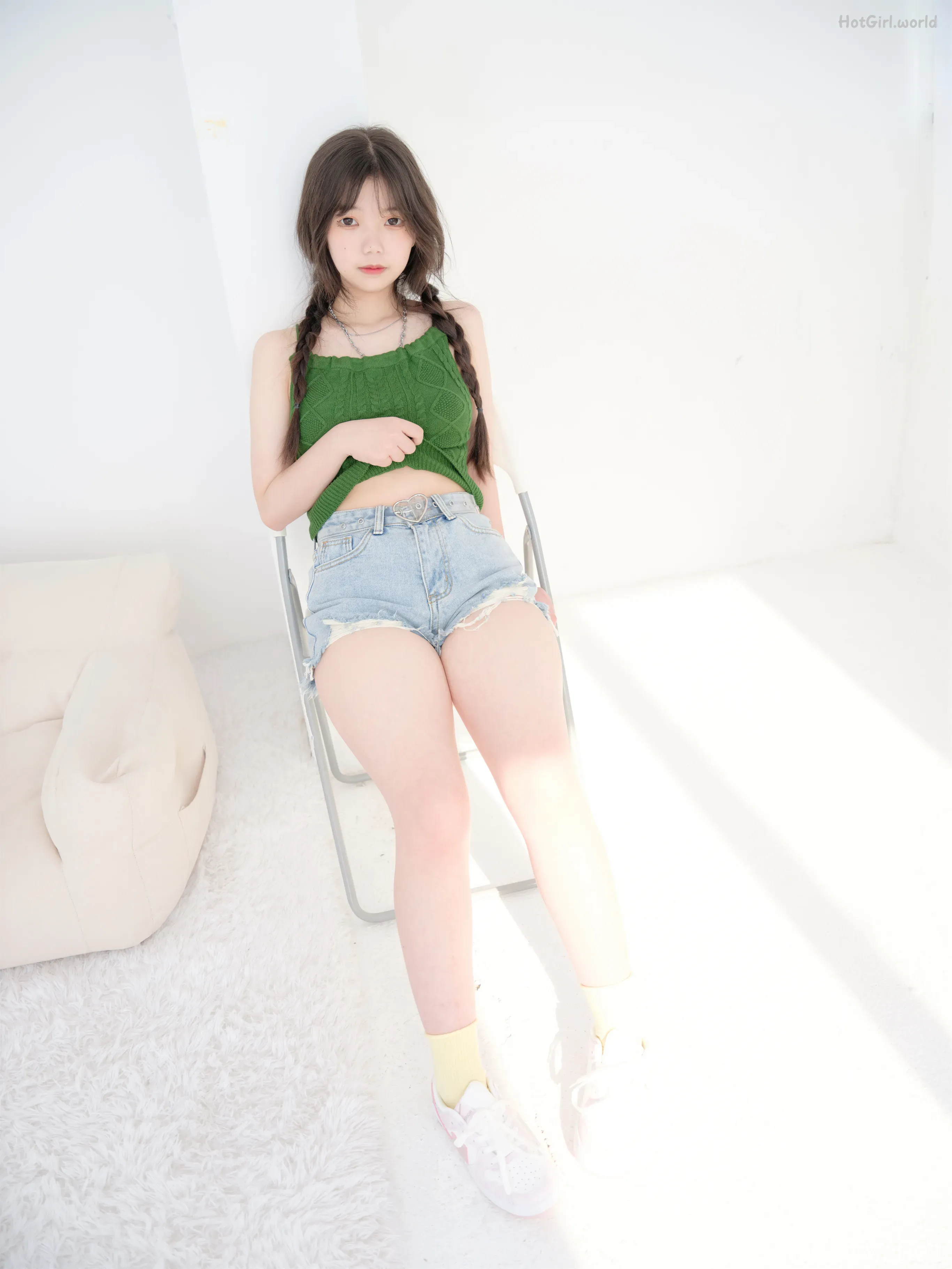 紧急企划-R18-内部私定-奶昔-牛仔短裤脱光(56 photos + 22 uncensored photos) 第10张图