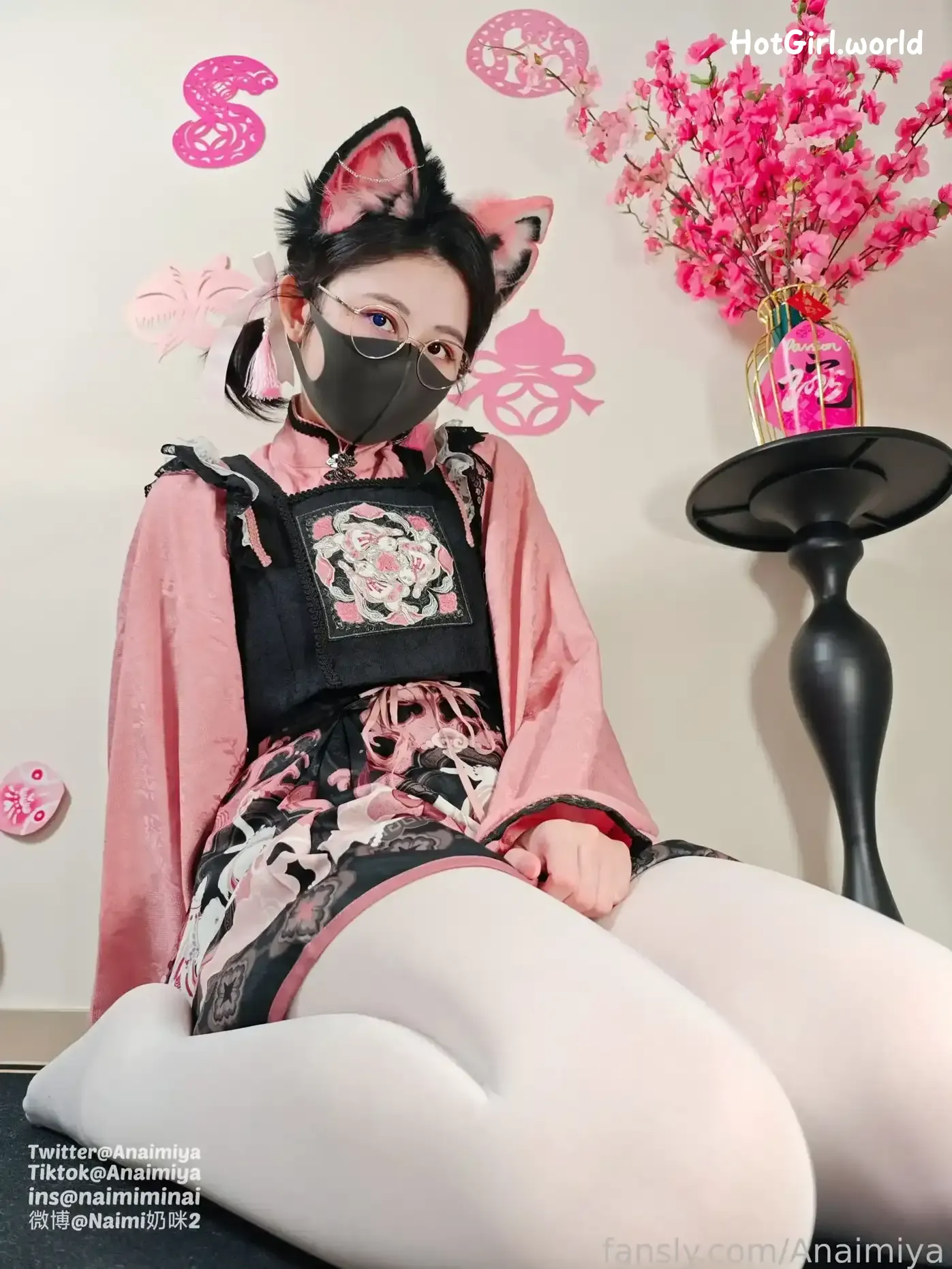 Coser-Anaimiya-奶咪-OnlyFan-2025年2月新作-春在枝头桃花已盛 第3张图