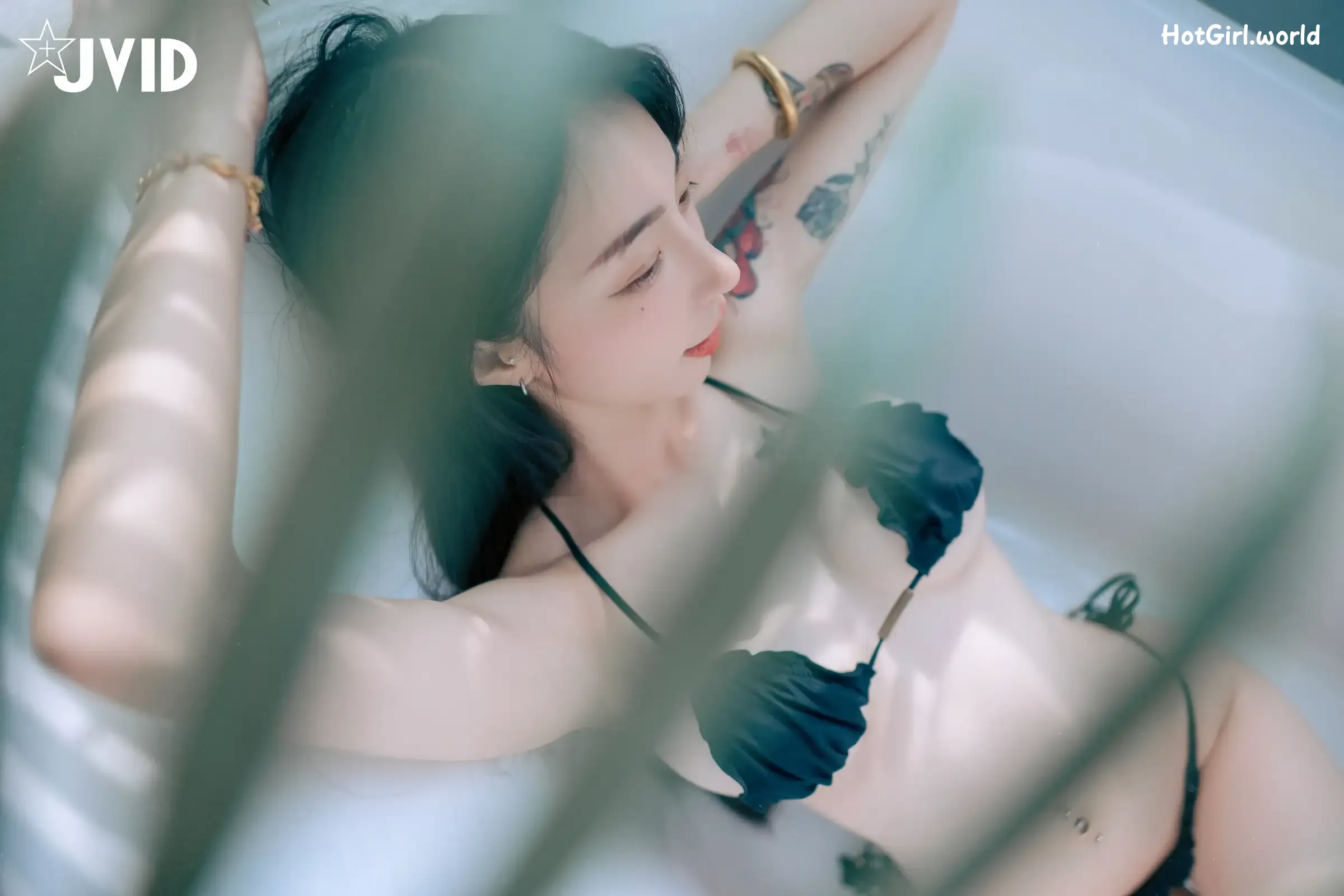 JVID-飄飄哥-濕身透點-情慾互動-超透膚の激色比基尼-飄飄哥-遭揉胸抓奶畫面淫慾滿點-嫩鮑慘遭魔爪襲擊-開擋史庫水透出白虎形狀超誘人 第275张图