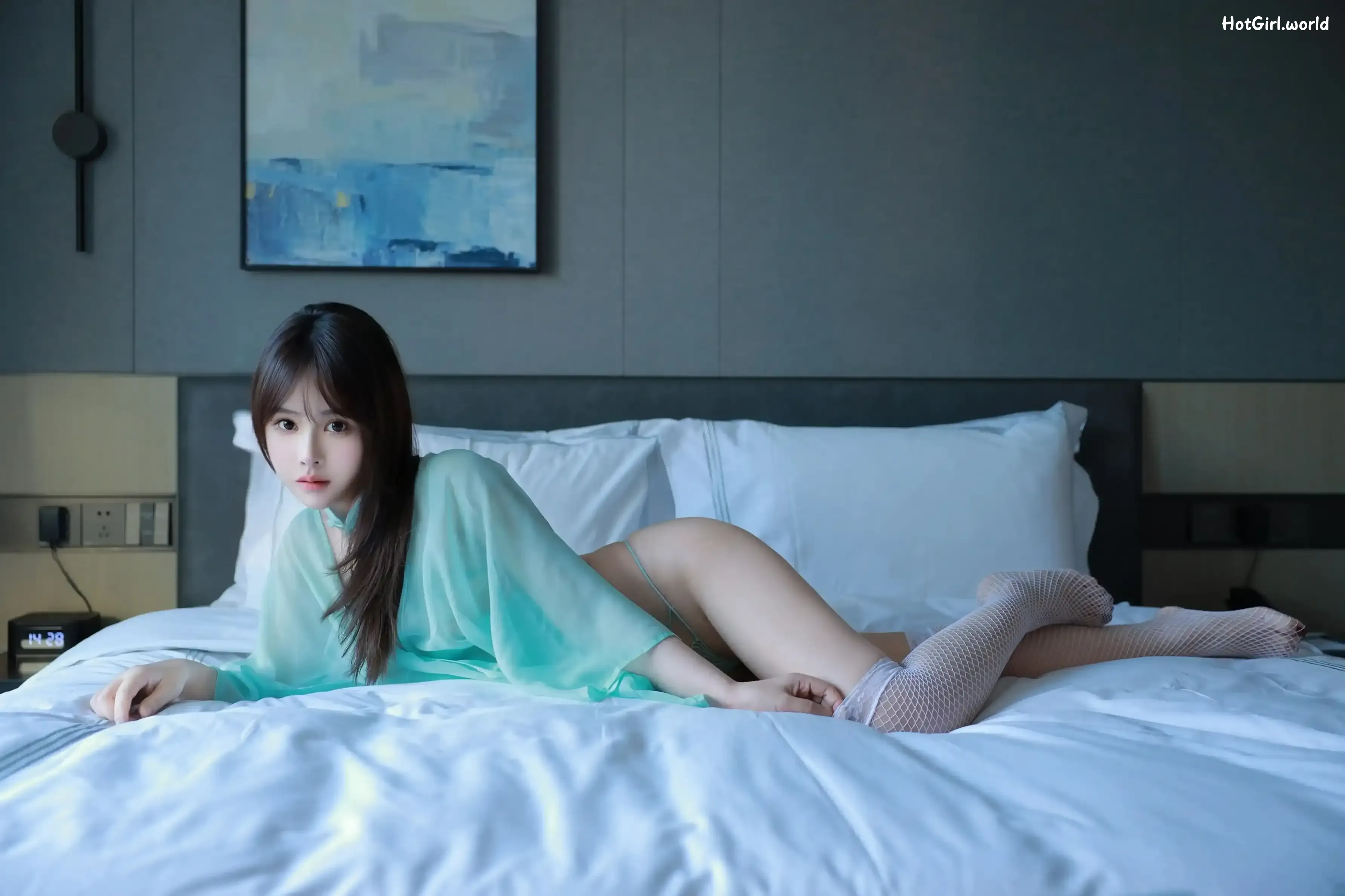 XR Uncensored-Evelyn-Ai-Li-艾莉-秀人嫩模-露三點 第7张图