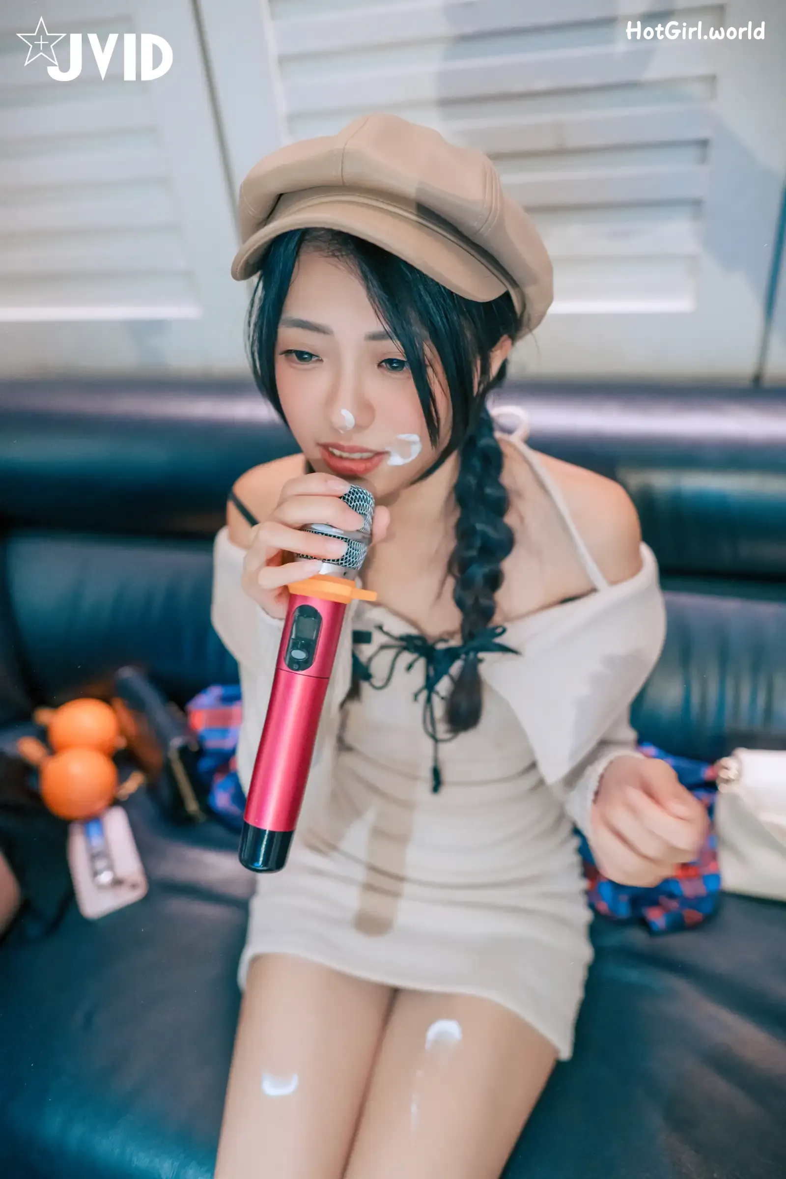 JVID-妍妍-Angel-生日酒醉の強制性侵－妍妍-喝醉遭友人帶回脫光侵犯-開腿露出美鮑-主動撫摸肉棒 第161张图