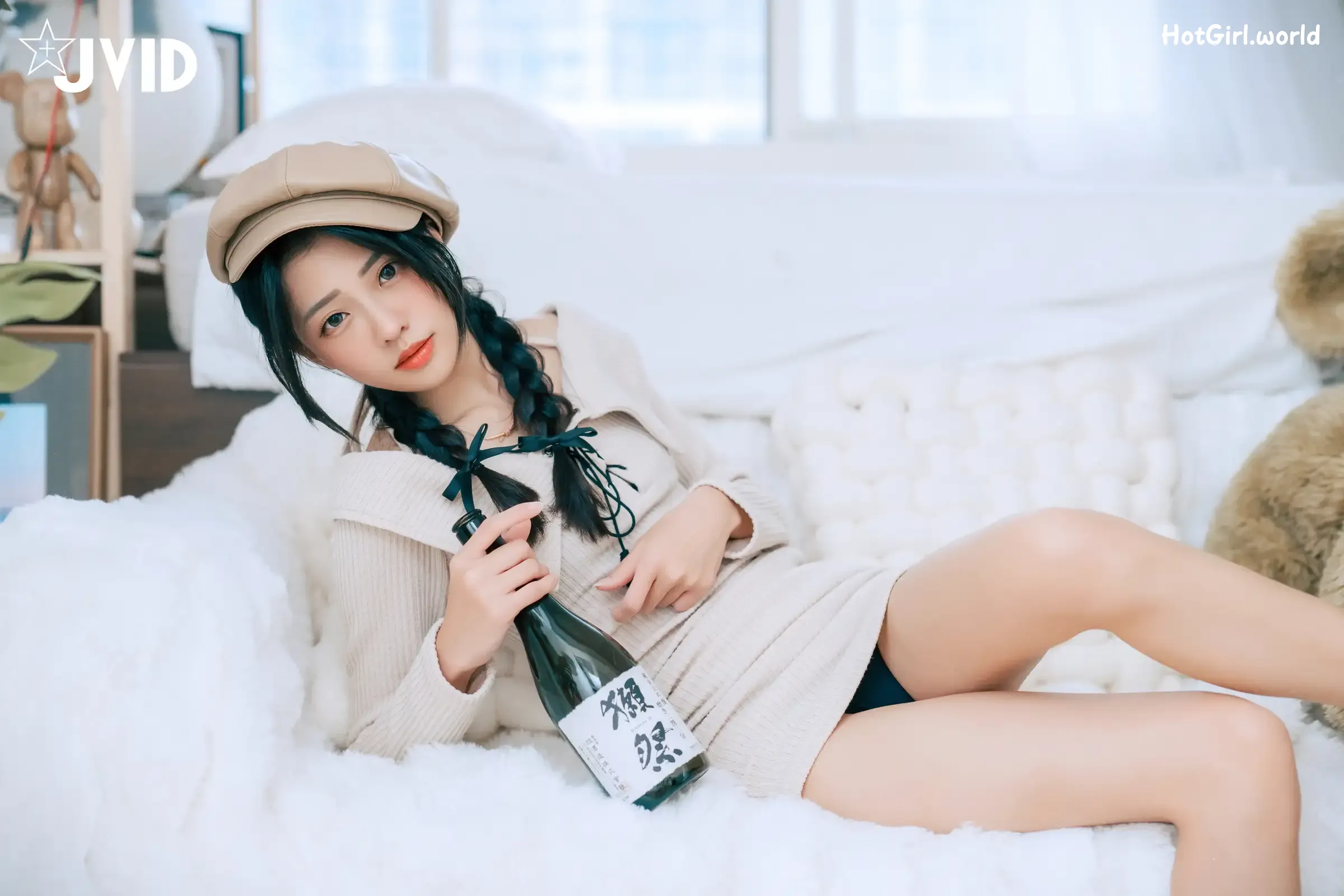 JVID-妍妍-Angel-生日酒醉の強制性侵－妍妍-喝醉遭友人帶回脫光侵犯-開腿露出美鮑-主動撫摸肉棒 第164张图