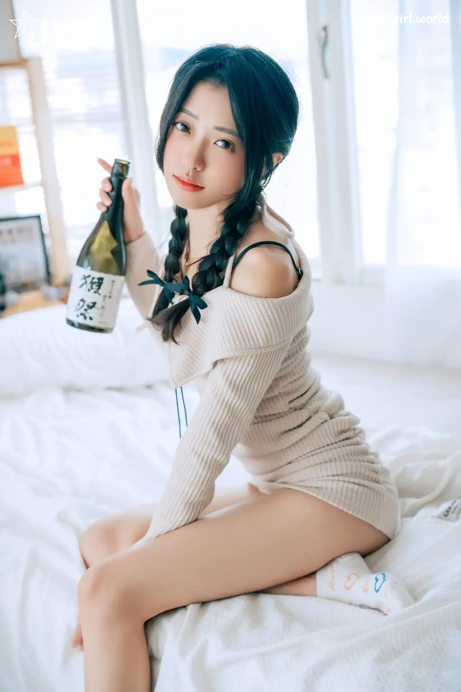 JVID-妍妍-Angel-生日酒醉の強制性侵－妍妍-喝醉遭友人帶回脫光侵犯-開腿露出美鮑-主動撫摸肉棒 第174张图