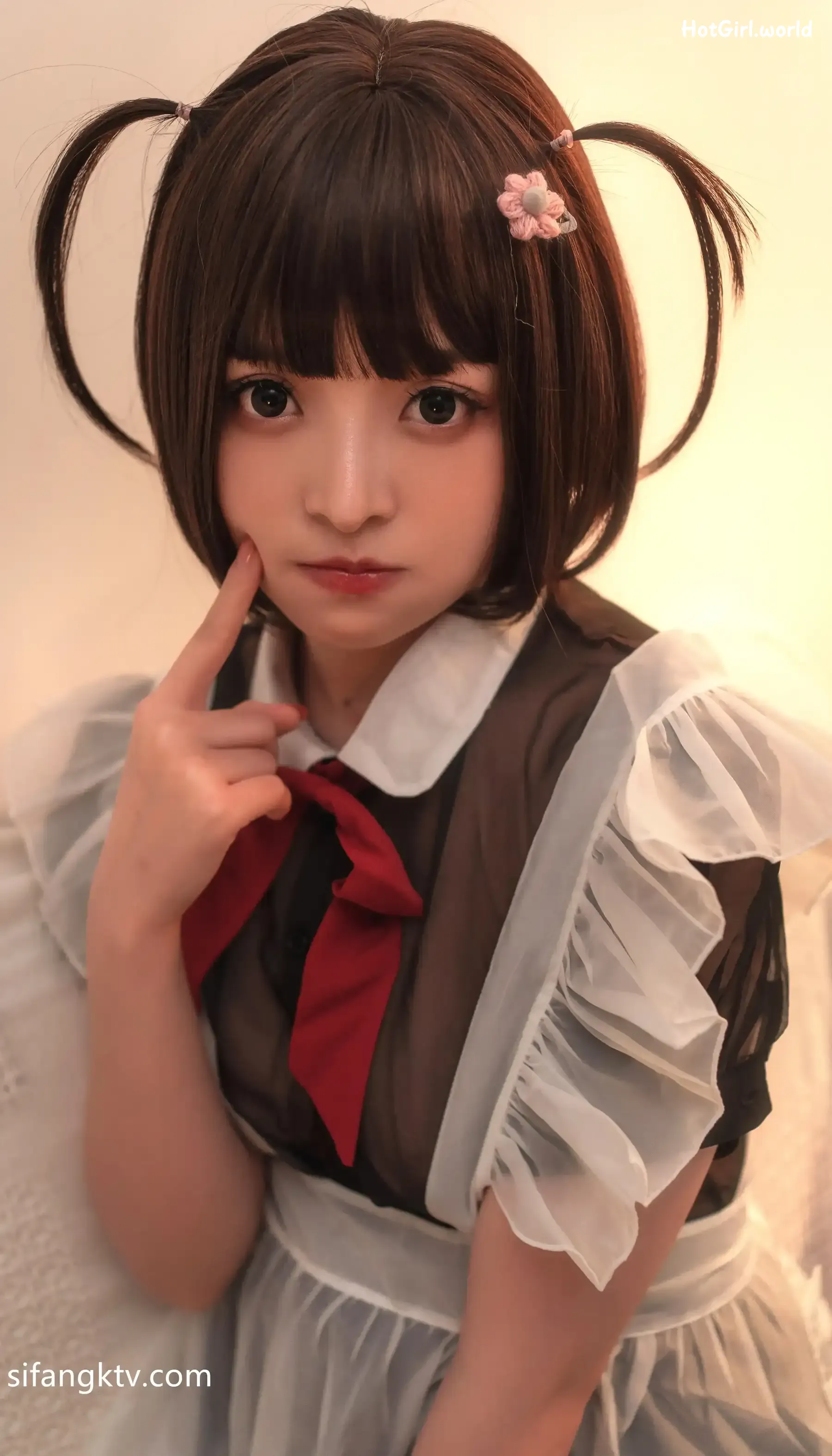 Coser-草莓味奈奈兔-付费福利私拍合集 第5张图