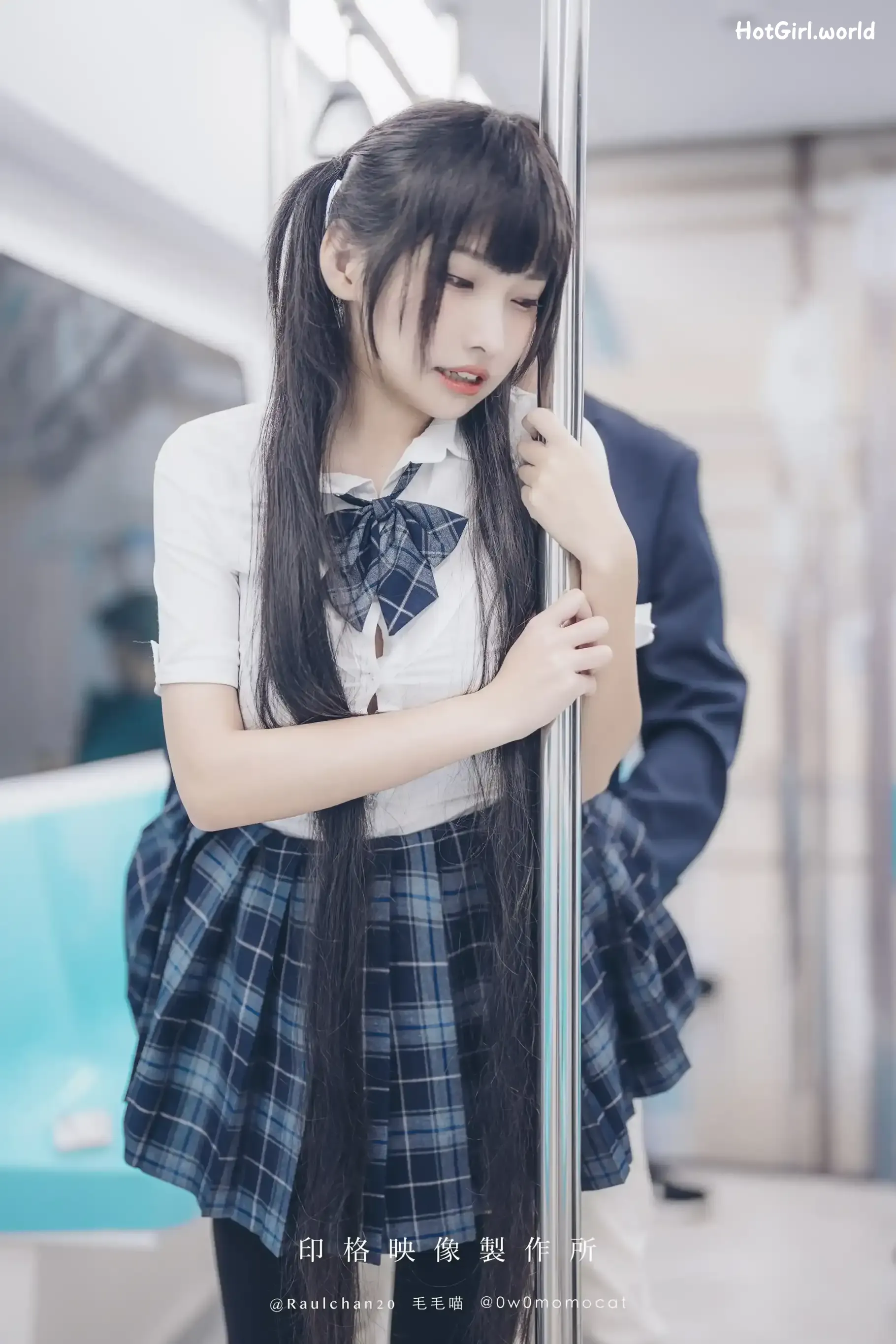 慕慕Momo-電車通學少女完整版 第6张图