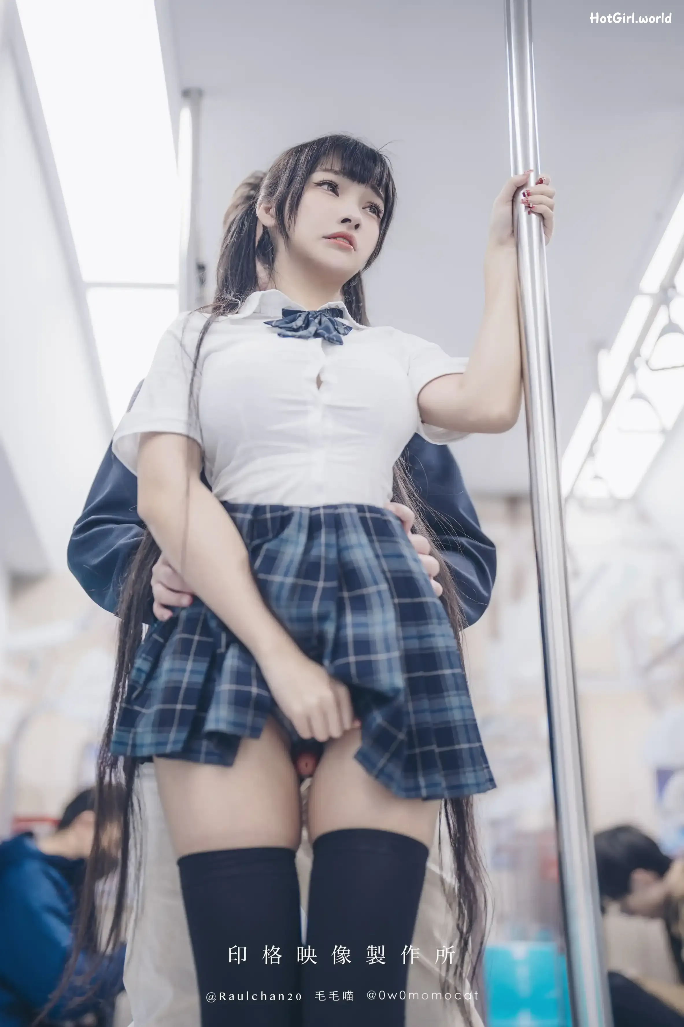 慕慕Momo-電車通學少女完整版 第7张图