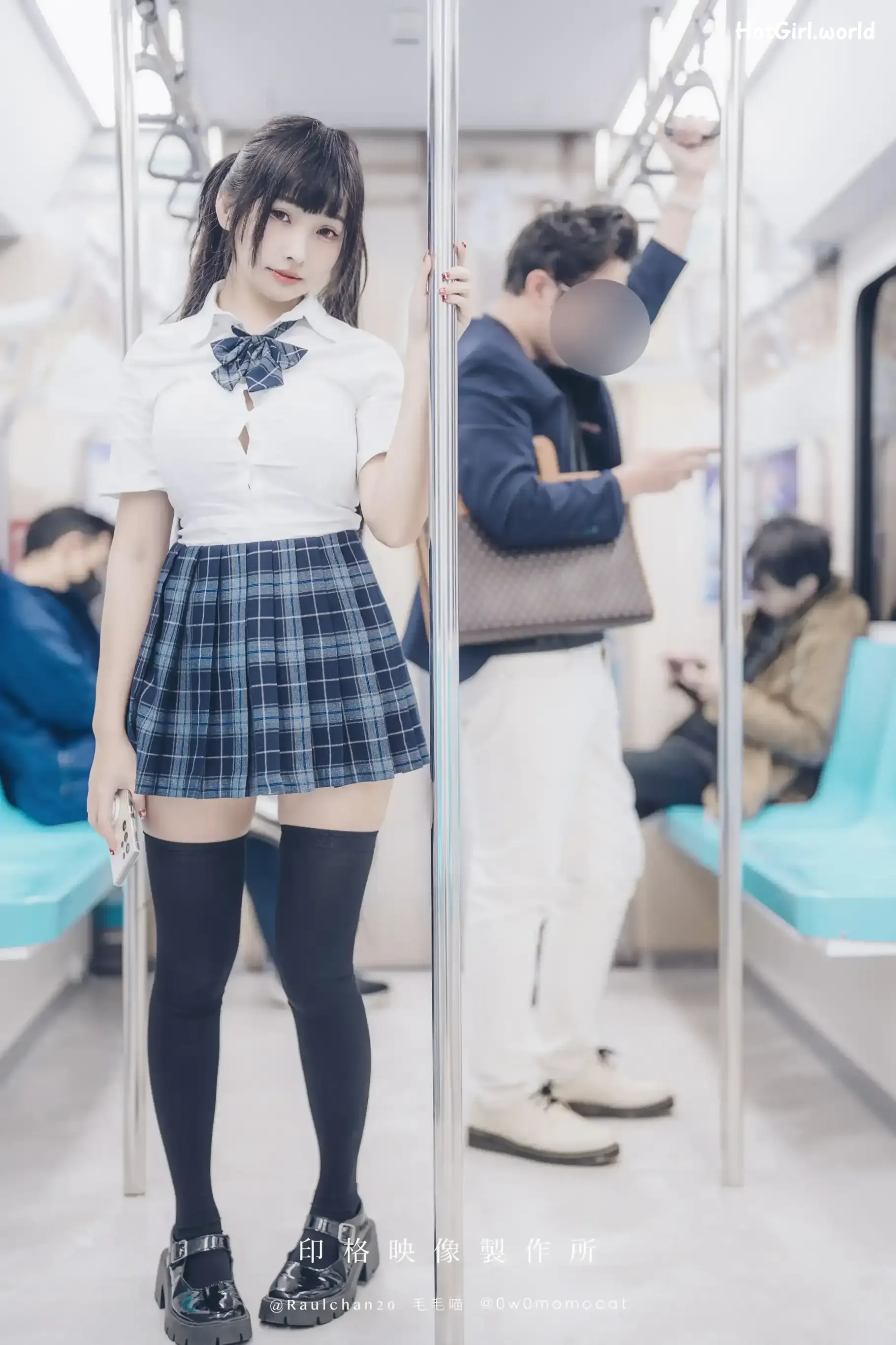 慕慕Momo-電車通學少女完整版 第24张图
