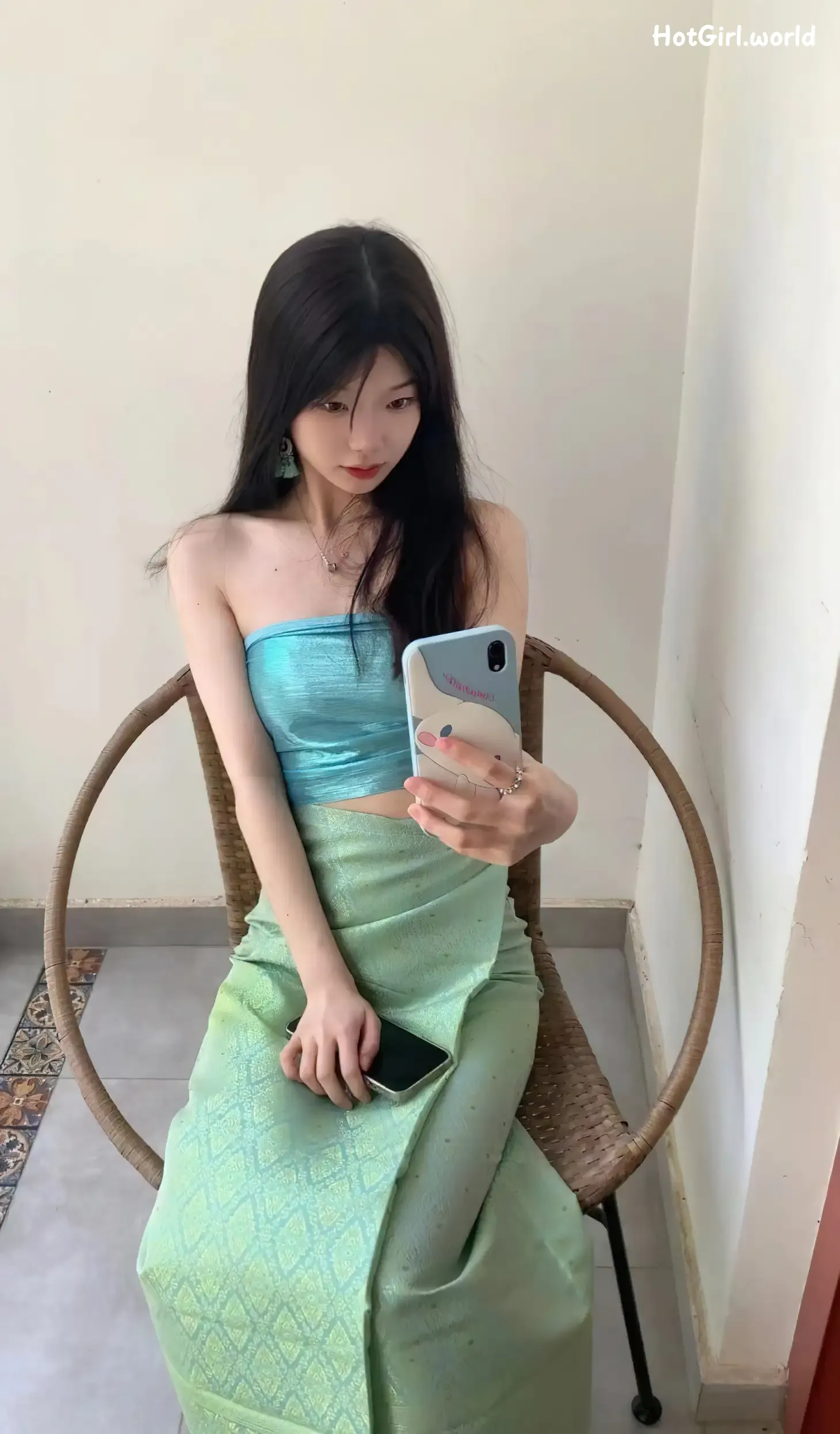 Coser-下山绵羊-退网的X福利姬-白嫩的萝莉 第42张图
