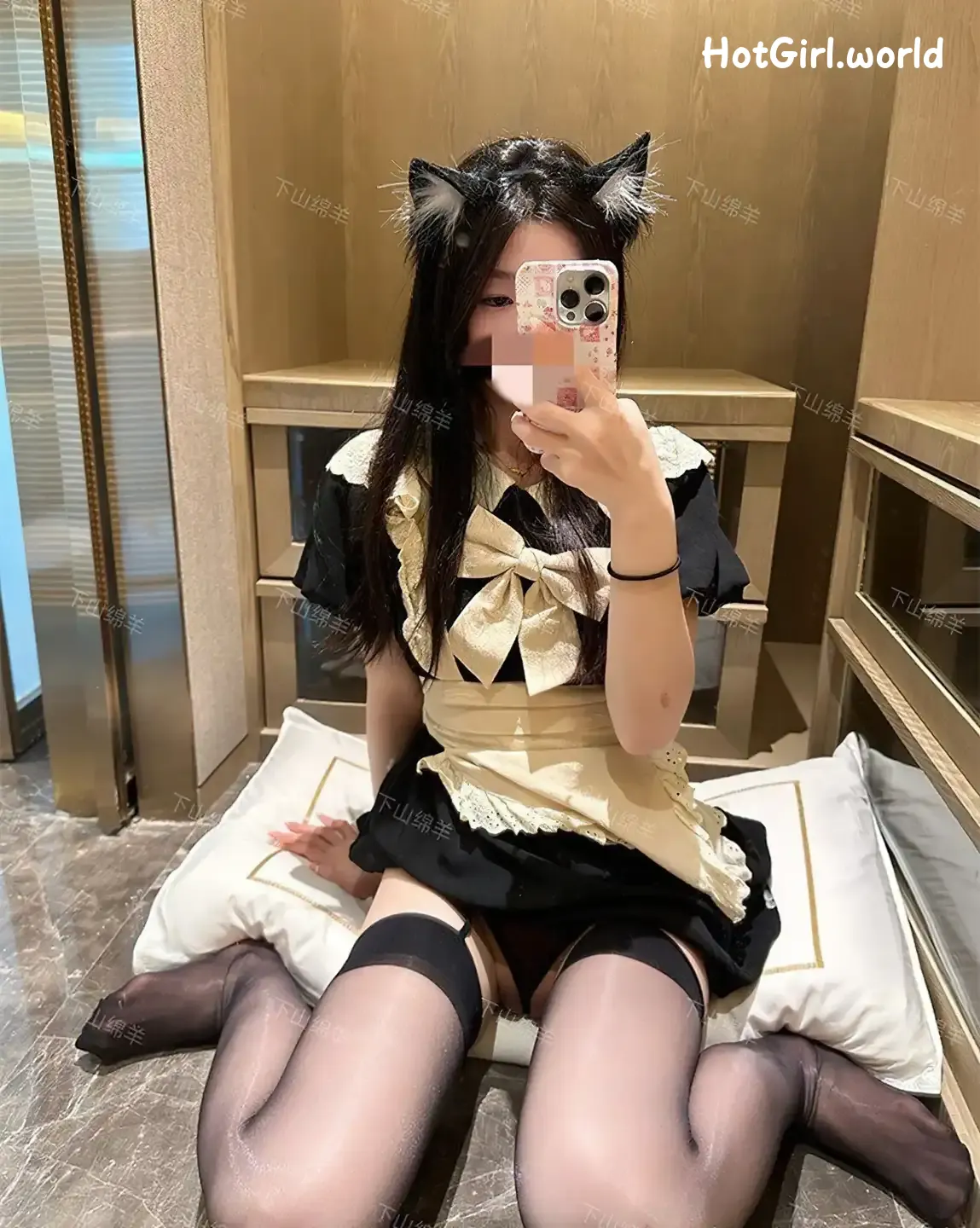 Coser-下山绵羊-退网的X福利姬-白嫩的萝莉 第88张图
