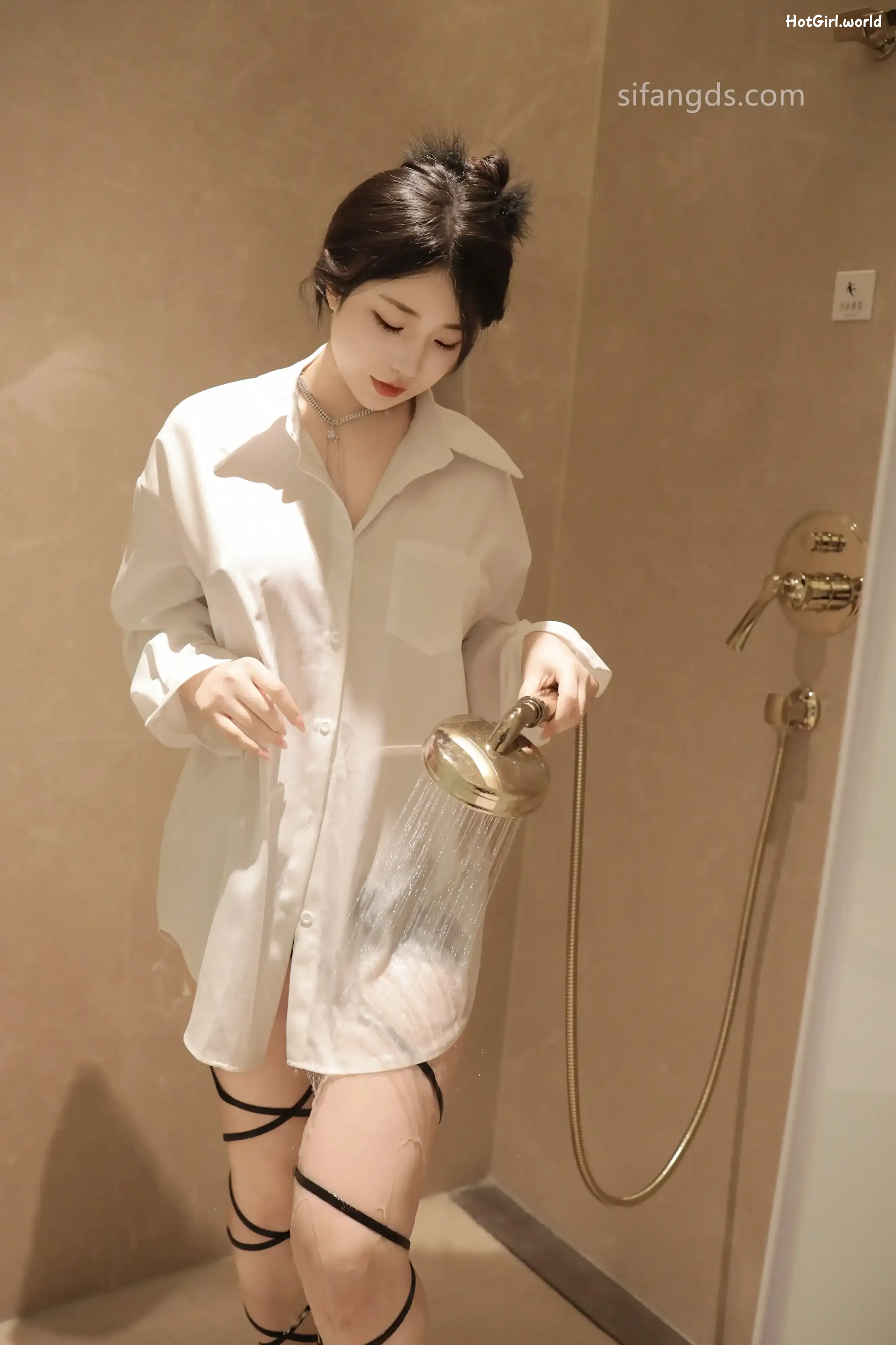 XR Uncensored-Chen Xiao hua-陈小花-R18-秀人网模特-浴室中的激情 第13张图