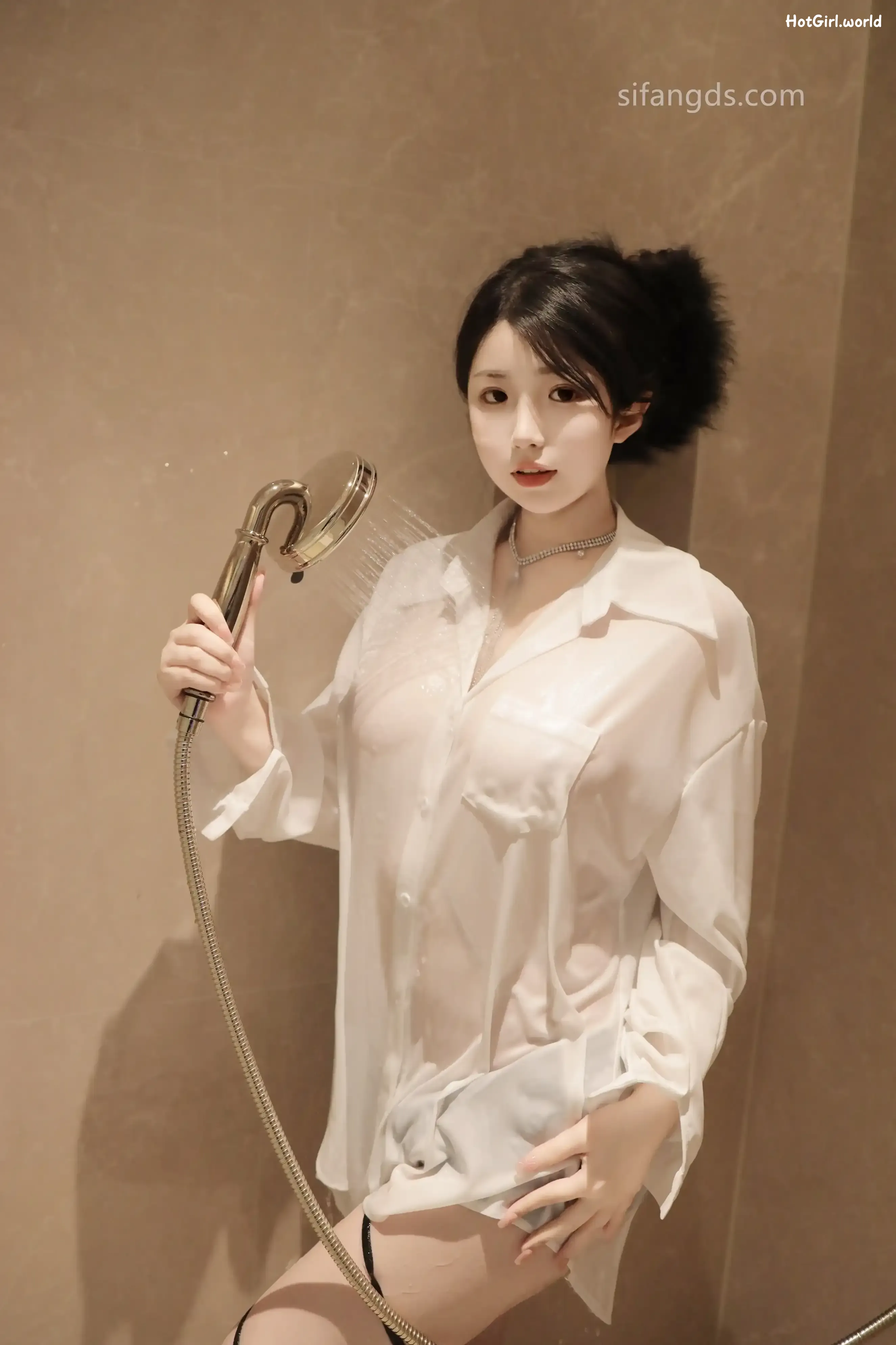 XR Uncensored-Chen Xiao hua-陈小花-R18-秀人网模特-浴室中的激情 第19张图
