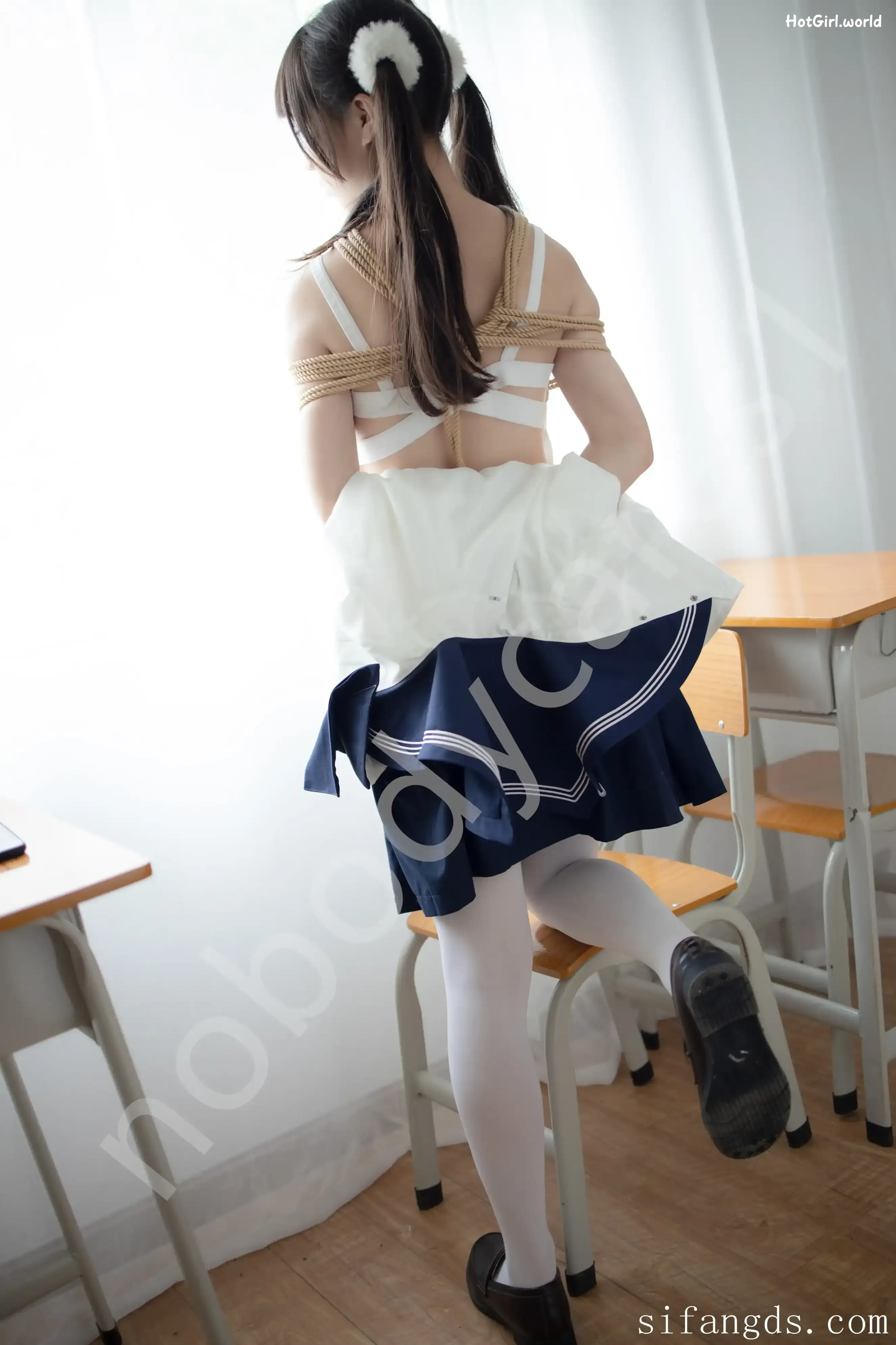 森萝财团写真-默陌-R18-内部定制-JK制服教室束缚 第63张图