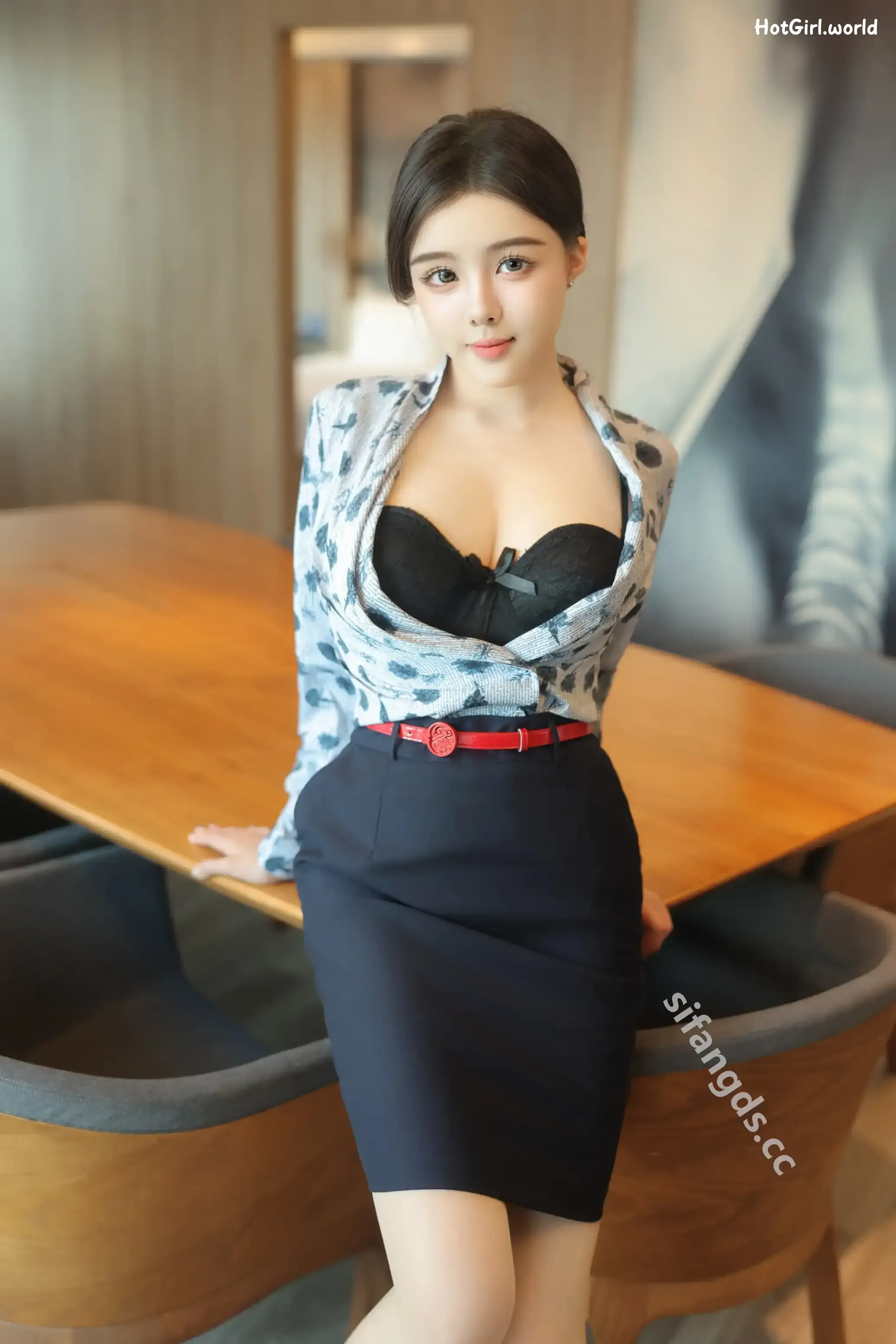 XR Uncensored-袁圆-R18-秀人网模特-空姐+S 第7张图
