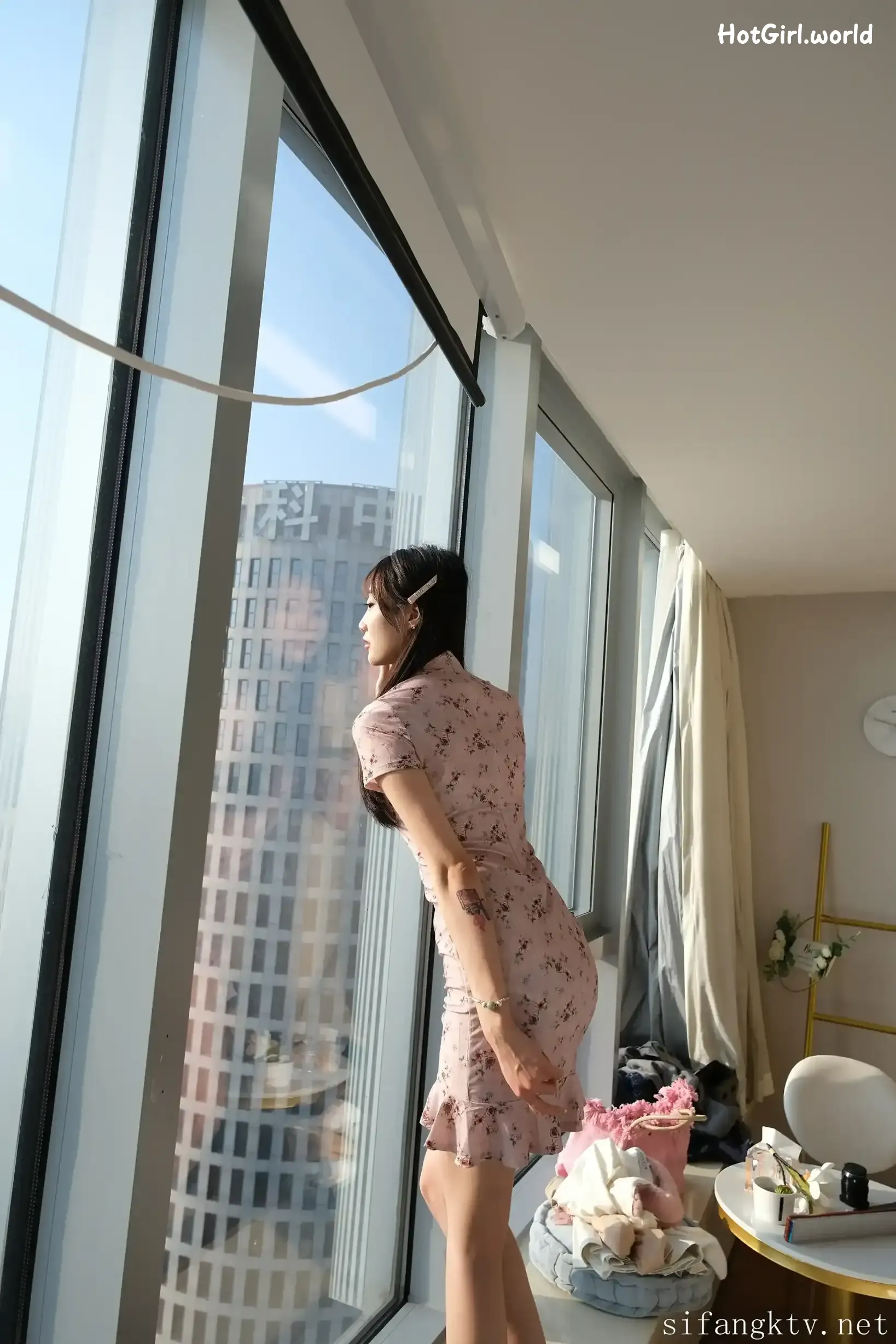 希威社-Photography-小初-福利私拍-暮光 第9张图