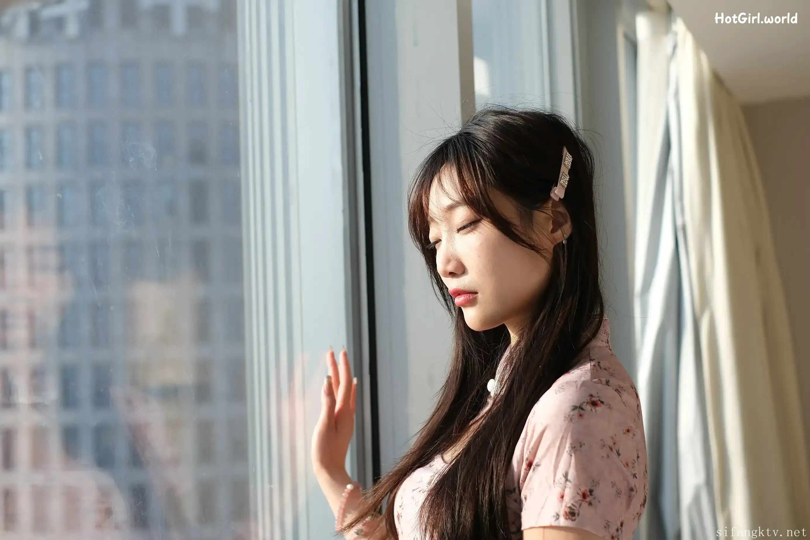 希威社-Photography-小初-福利私拍-暮光 第18张图
