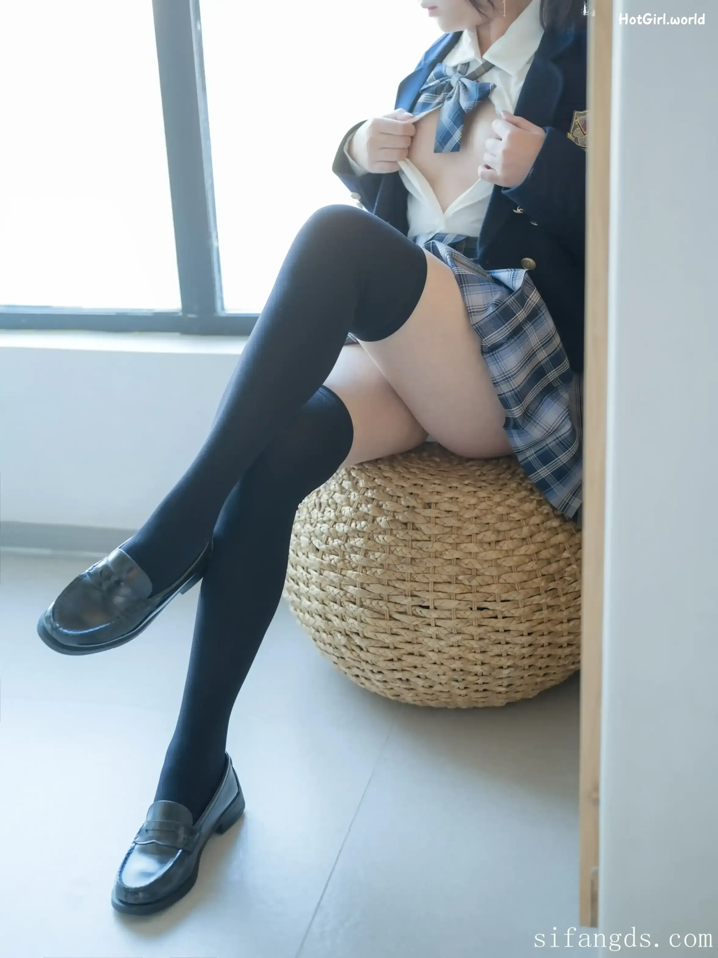 森萝财团写真-小安-R18-内部定制-JK制服浴缸 第22张图