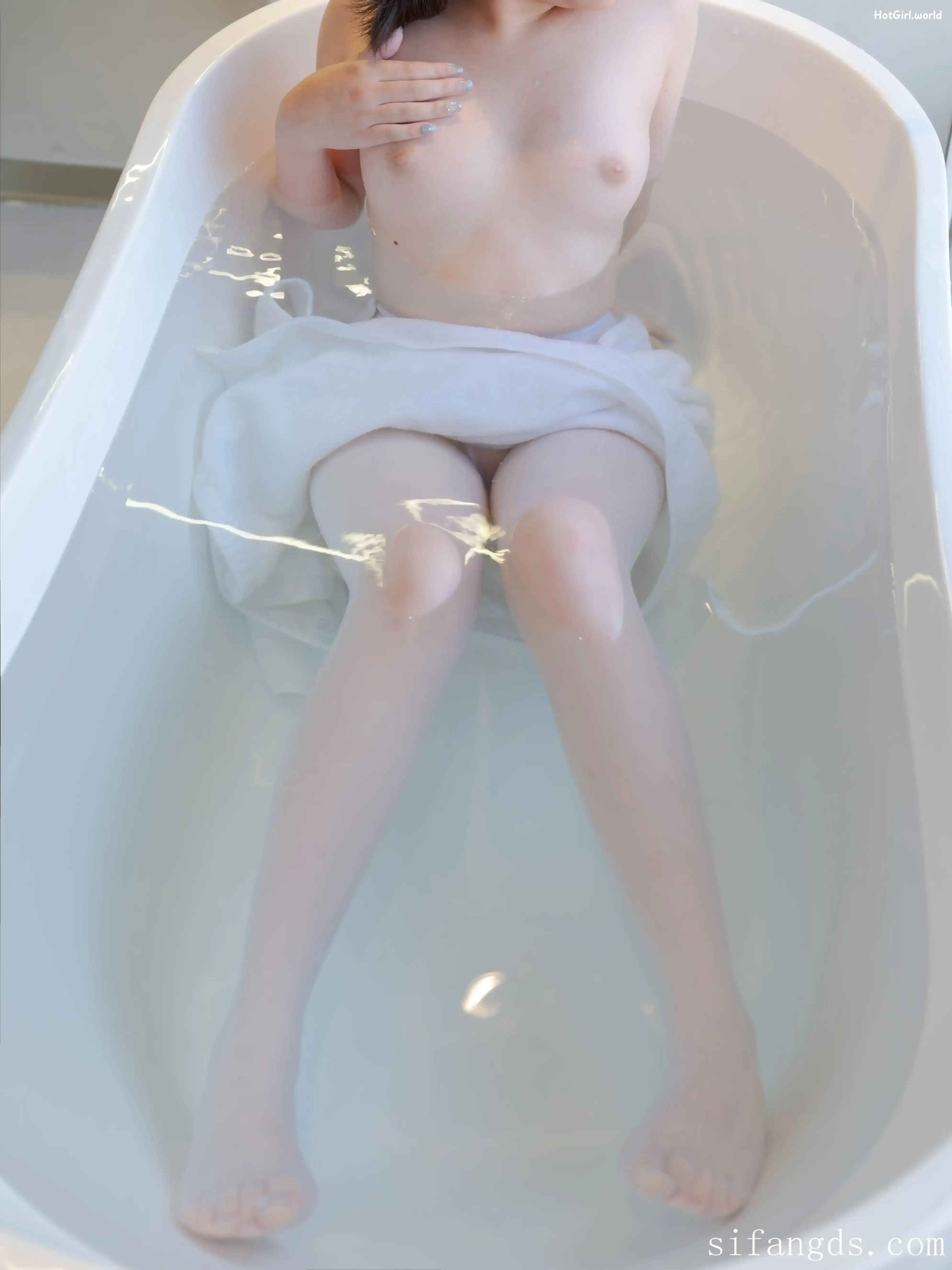 森萝财团写真-小安-R18-内部定制-JK制服浴缸 第78张图