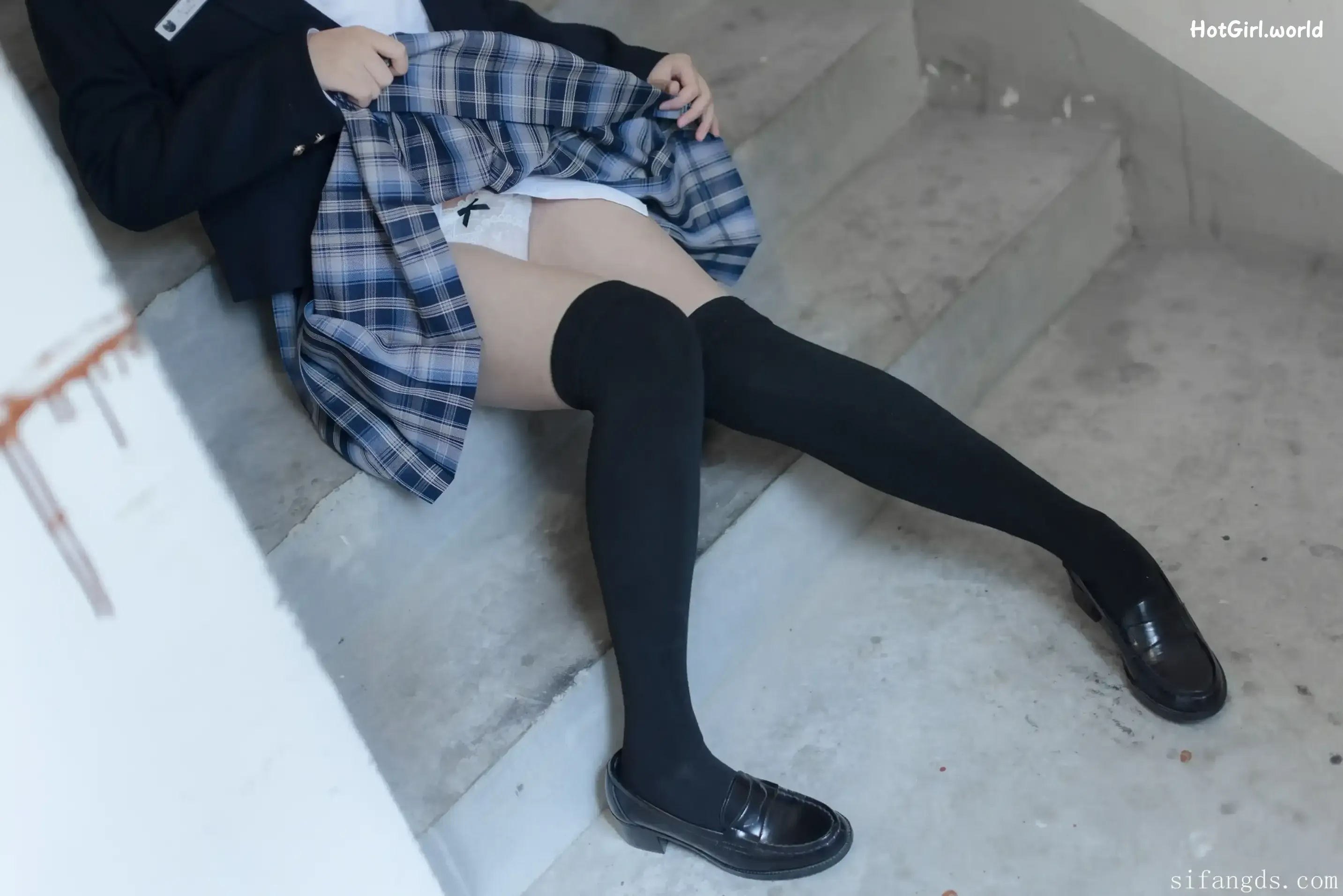 森萝财团写真-小安-R18-内部定制-JK制服浴缸 第93张图