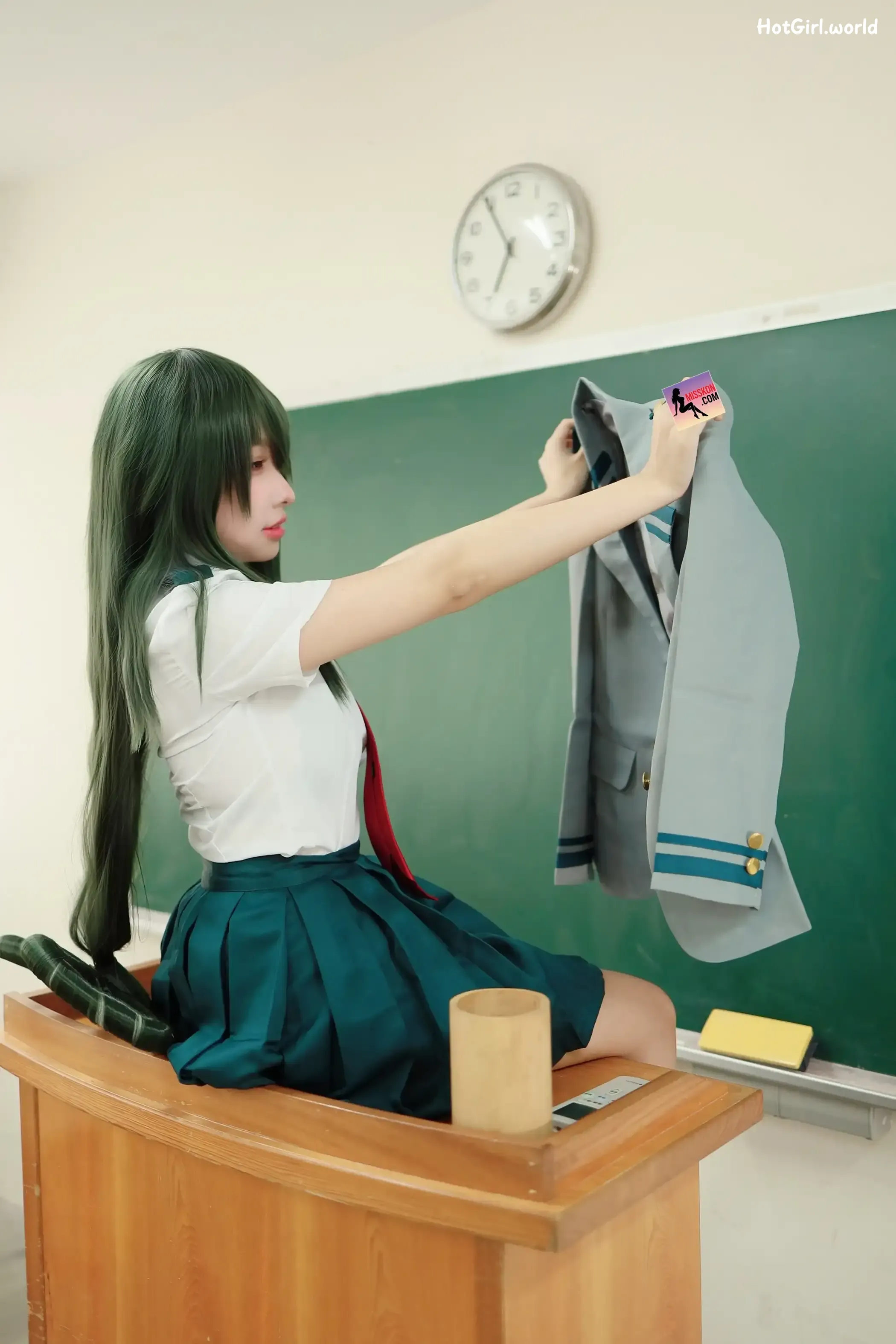 Coser-慕慕-Momo-學生服-自慰-啪啪 第2张图