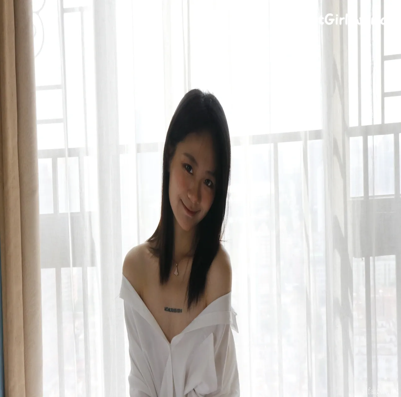 XR Uncensored-谢小蒽-R18-秀人网模特-窗边的私语 第9张图 XR Uncensored-谢小蒽-R18-秀人网模特-窗边的私语 第9张图