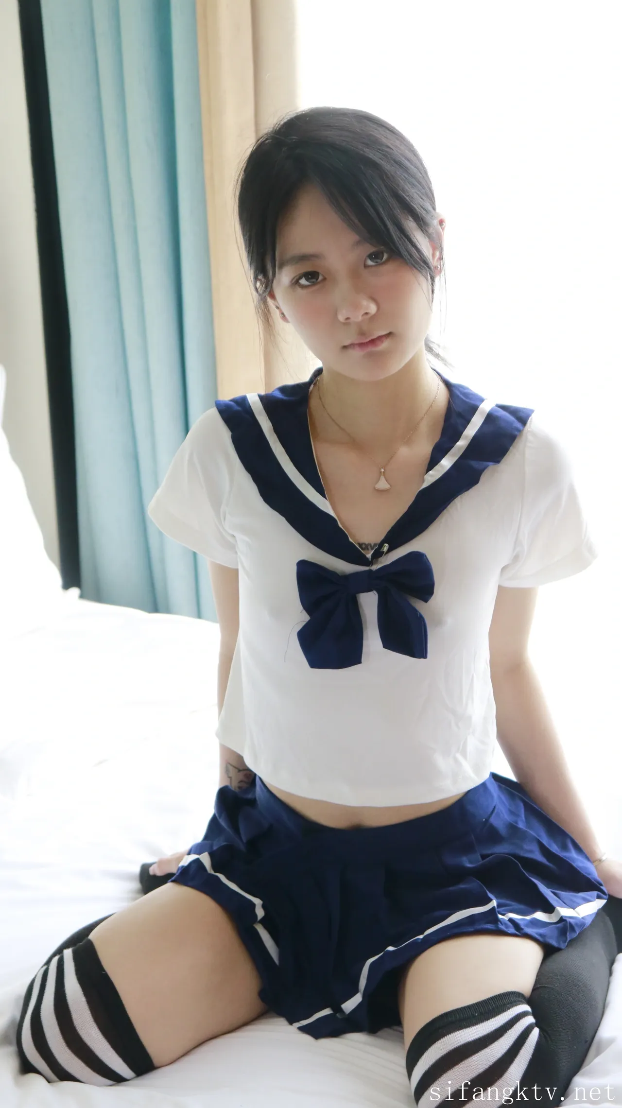 XR Uncensored-谢小蒽-R18-秀人网模特-窗边的私语 第162张图 XR Uncensored-谢小蒽-R18-秀人网模特-窗边的私语 第162张图
