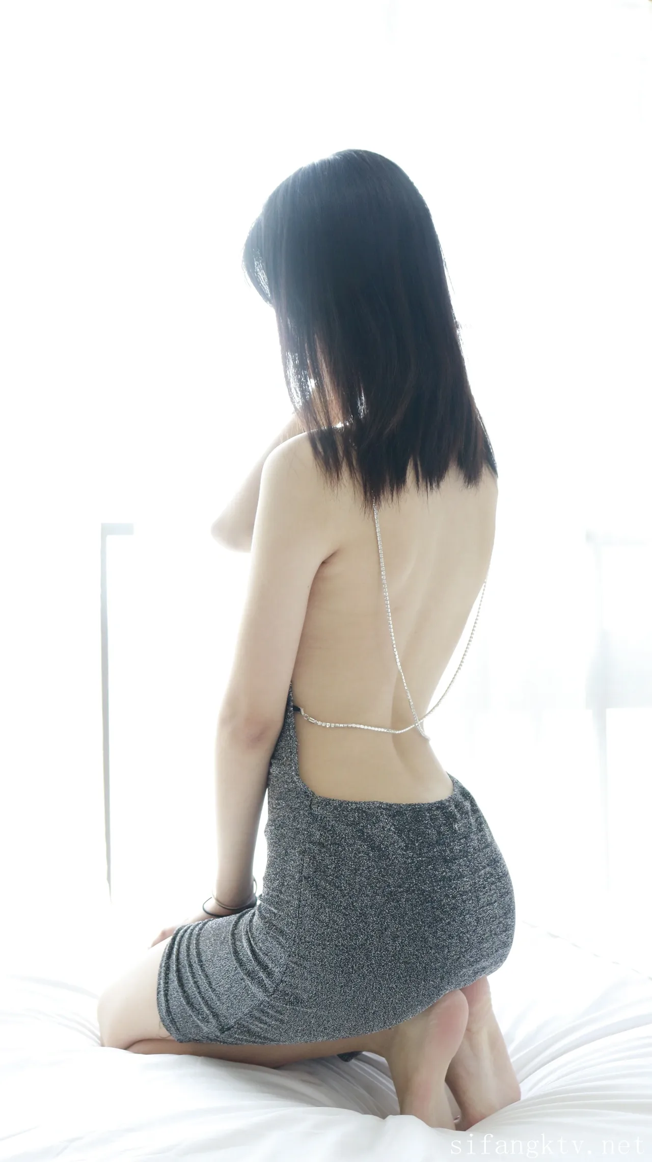 XR Uncensored-谢小蒽-R18-秀人网模特-窗边的私语 第360张图 XR Uncensored-谢小蒽-R18-秀人网模特-窗边的私语 第360张图