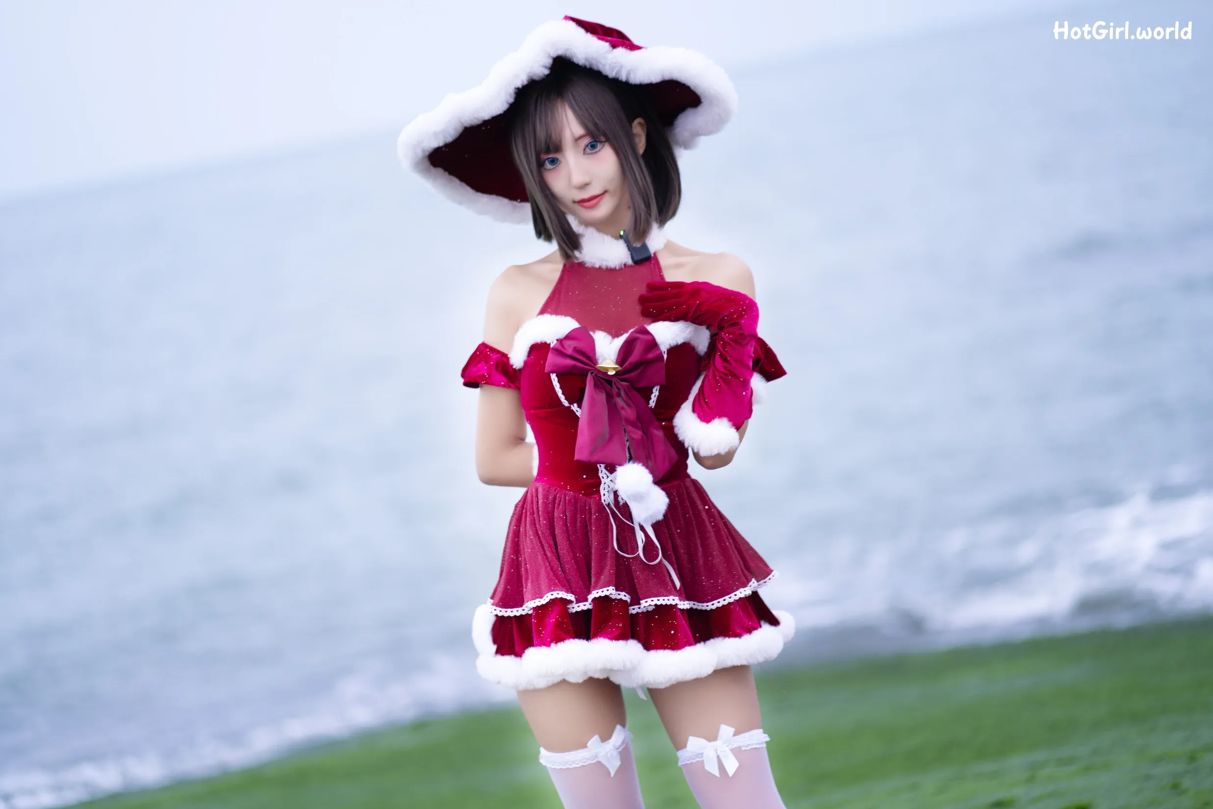 Coser-职业奶妈三水子-圣诞小裙子 第12张图