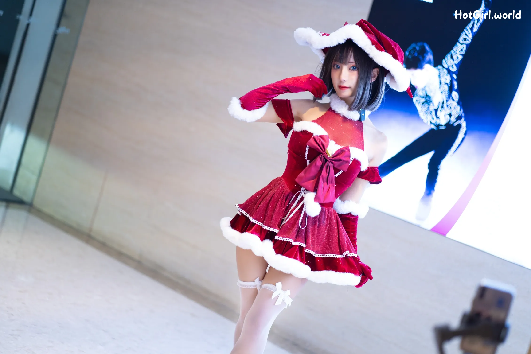 Coser-职业奶妈三水子-圣诞小裙子 第22张图
