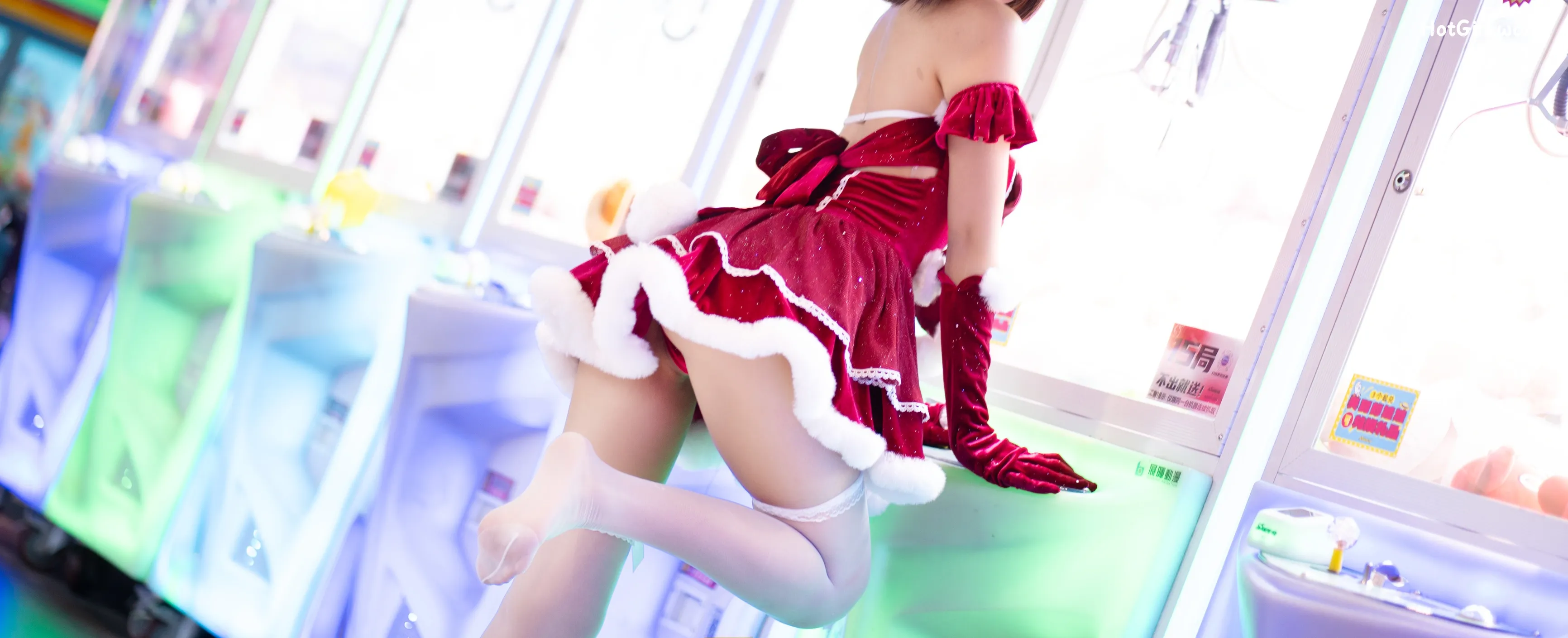 Coser-职业奶妈三水子-圣诞小裙子 第39张图