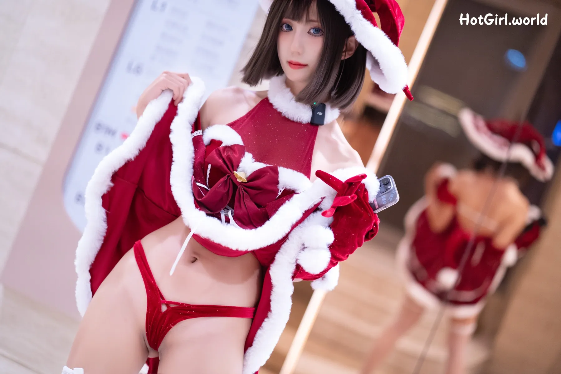 Coser-职业奶妈三水子-圣诞小裙子 第50张图