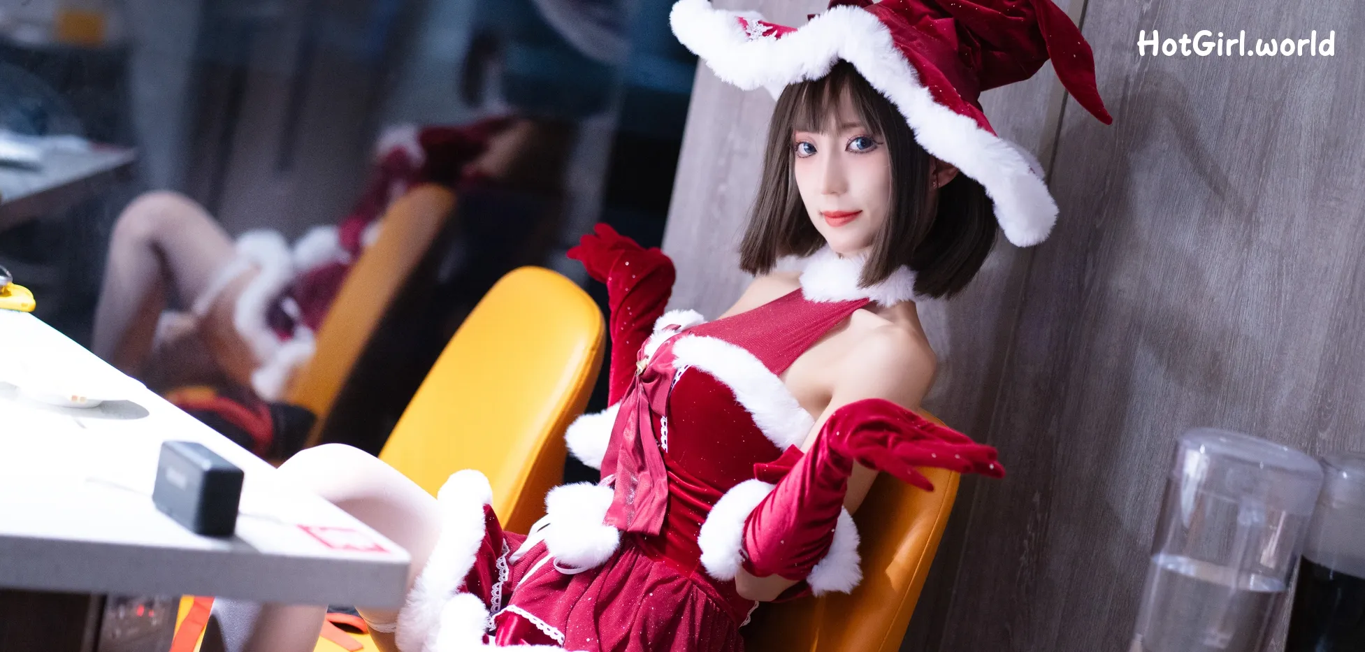 Coser-职业奶妈三水子-圣诞小裙子 第52张图