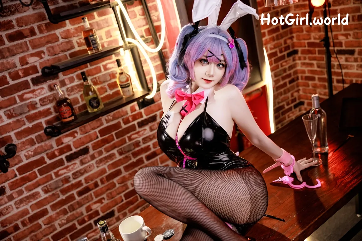 Coser-阿雪雪-初音兔子洞 第25张图