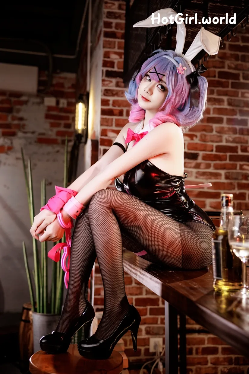 Coser-阿雪雪-初音兔子洞 第40张图