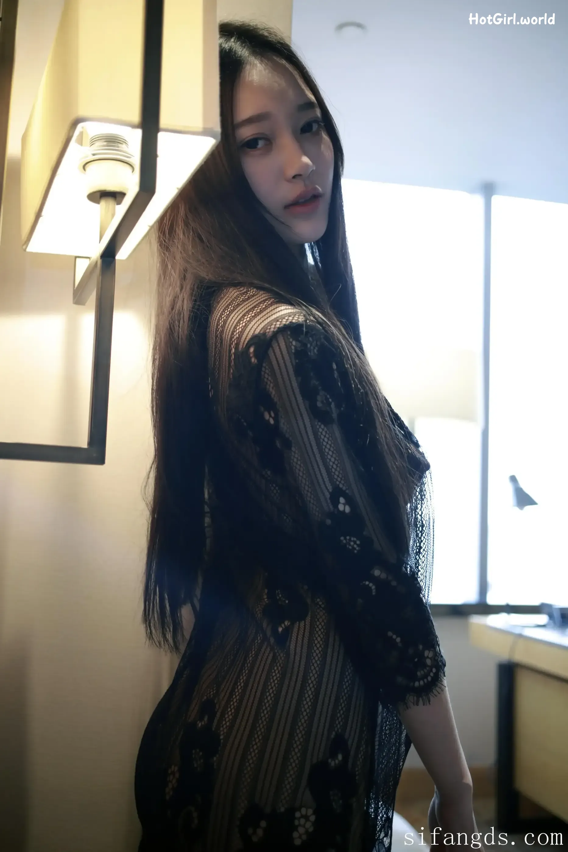 XR Uncensored-Tang Qi Er-唐琪儿-R18-秀人网模特-难掩的春色 第37张图