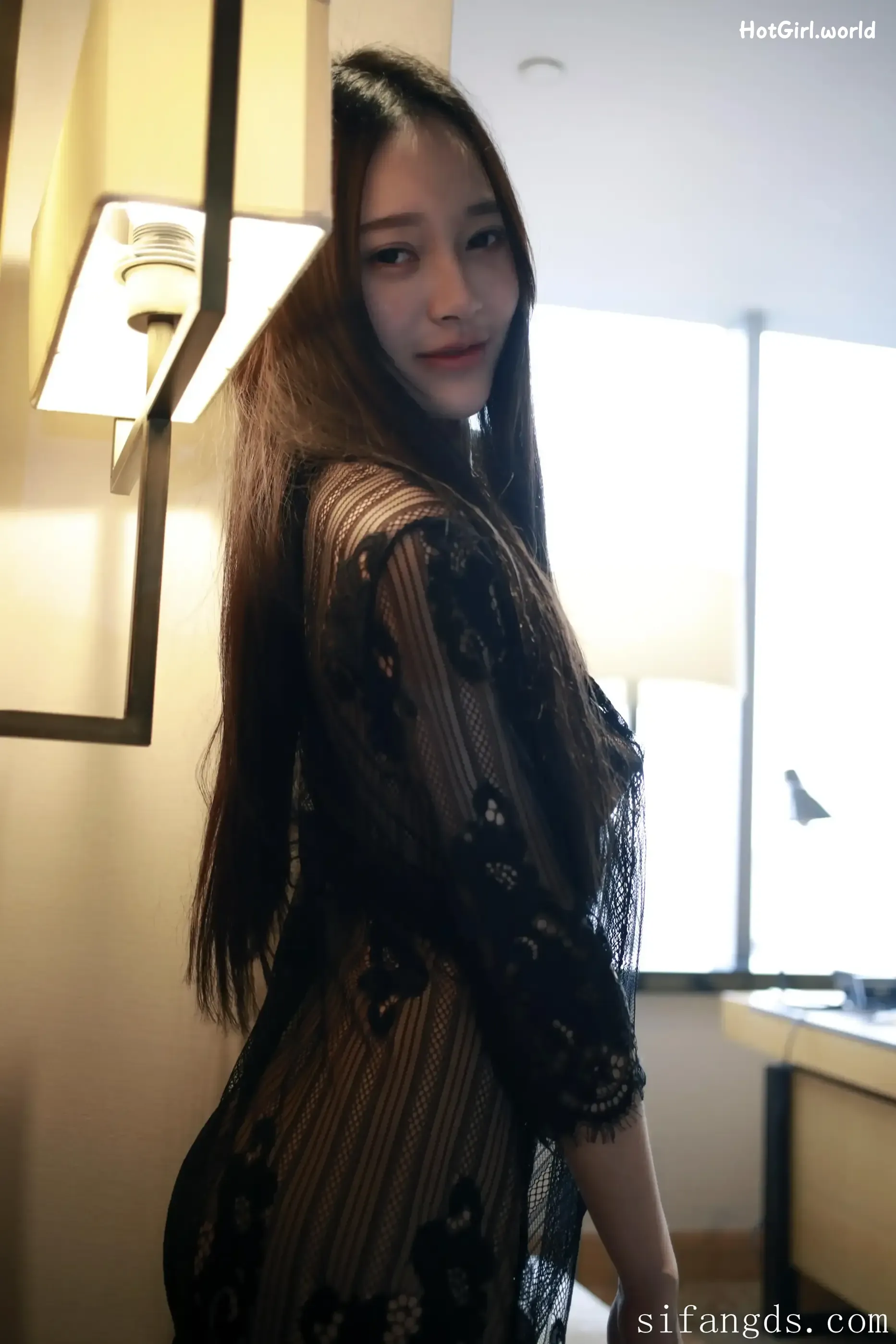 XR Uncensored-Tang Qi Er-唐琪儿-R18-秀人网模特-难掩的春色 第38张图