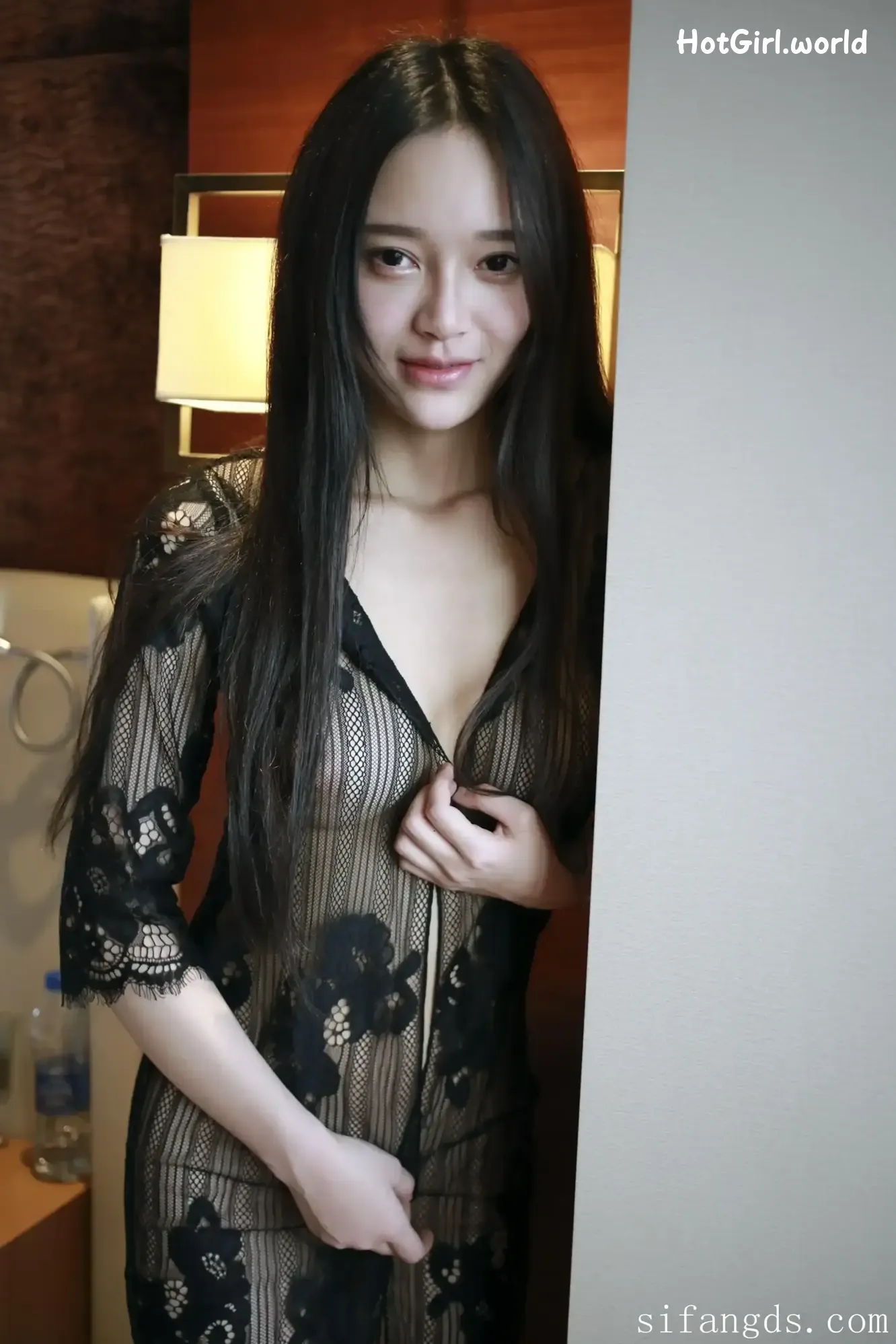 XR Uncensored-Tang Qi Er-唐琪儿-R18-秀人网模特-难掩的春色 第67张图