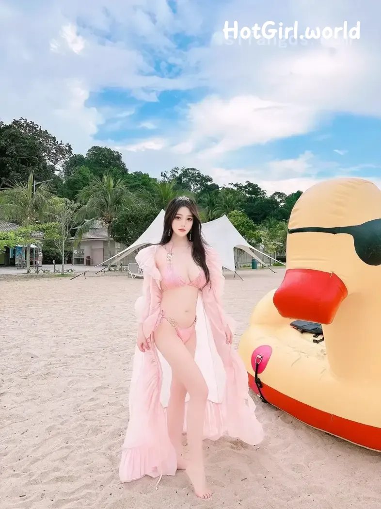 XR Uncensored-蛋蛋宝-R18-秀人网模特-粉色泳装的诱惑 第62张图