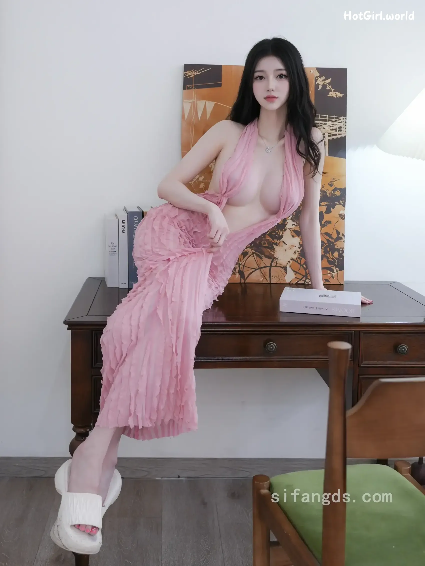 XR Uncensored-白小蝶-R18-秀人网模特-书桌上的粉色精灵 第15张图