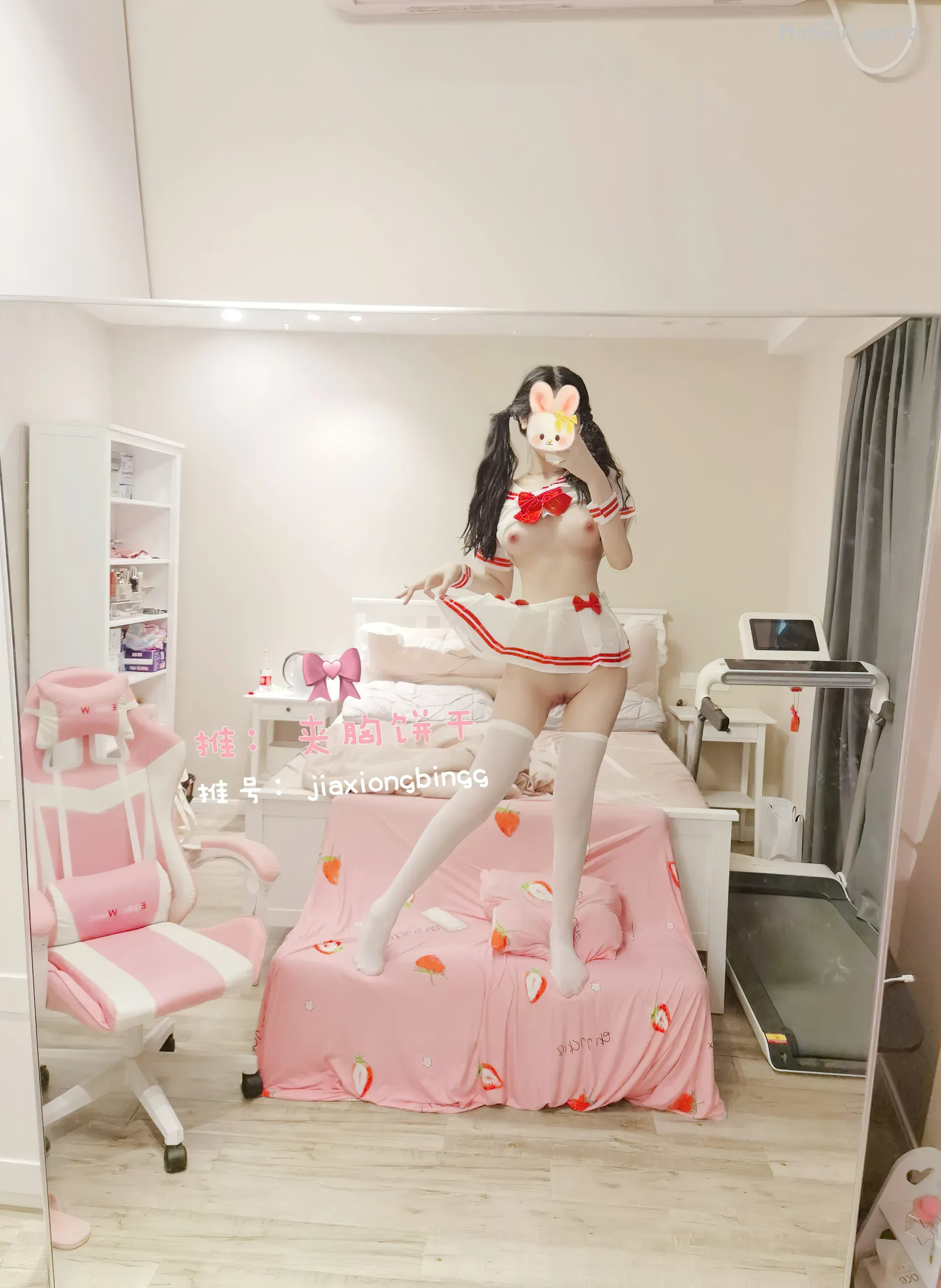 Coser-橙子喵酱-大尺度写真-夹胸饼干-拉拉队服 第11张图