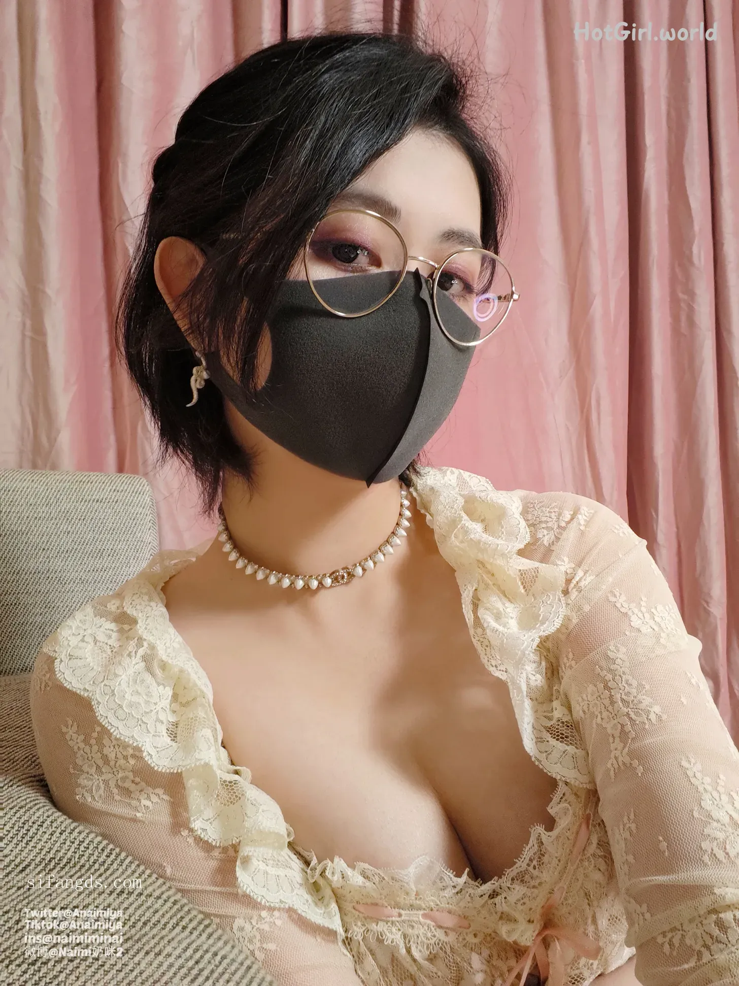 Coser-Anaimiya奶咪-OF-2024-12月-蕾丝少女 第15张图
