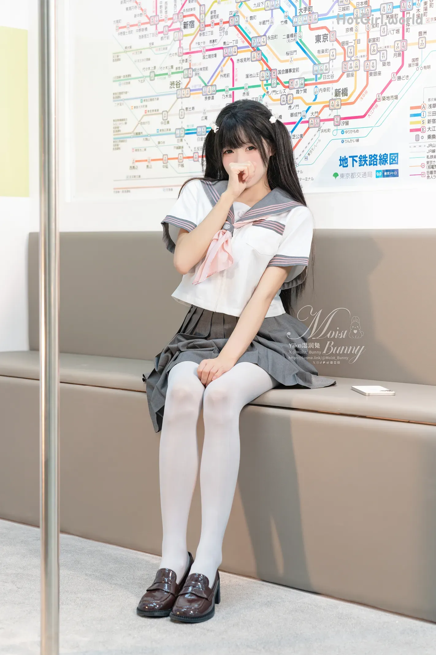 Coser-黏黏团子兔-12月作品-地铁萌妹-恋爱循环 第13张图