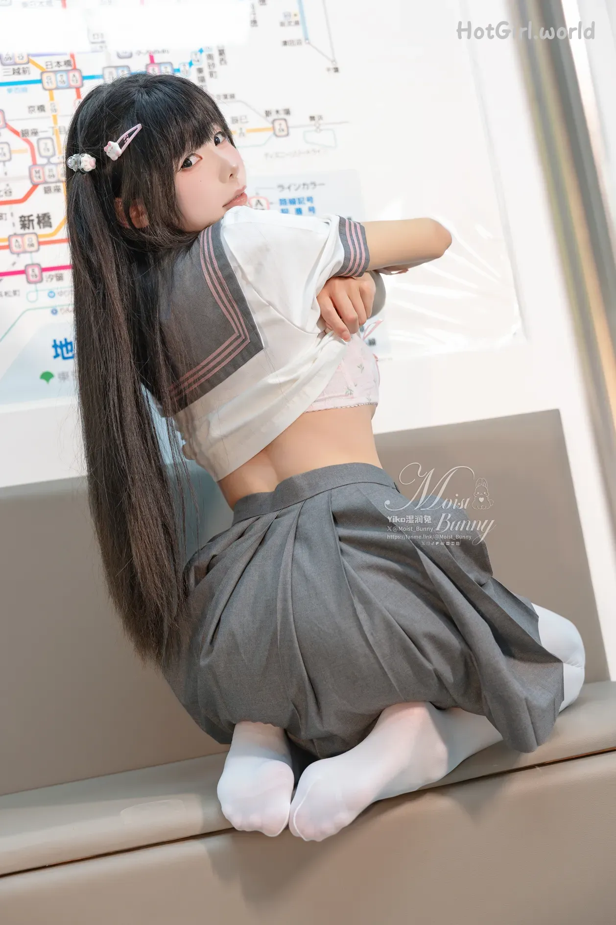 Coser-黏黏团子兔-12月作品-地铁萌妹-恋爱循环 第81张图
