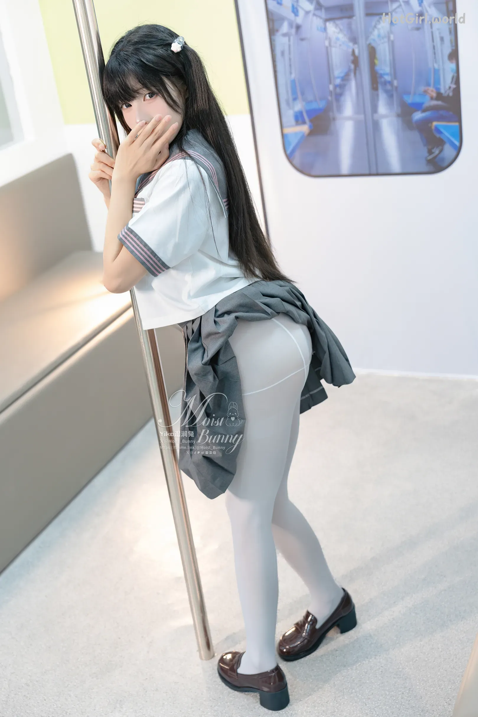 Coser-黏黏团子兔-12月作品-地铁萌妹-恋爱循环 第154张图