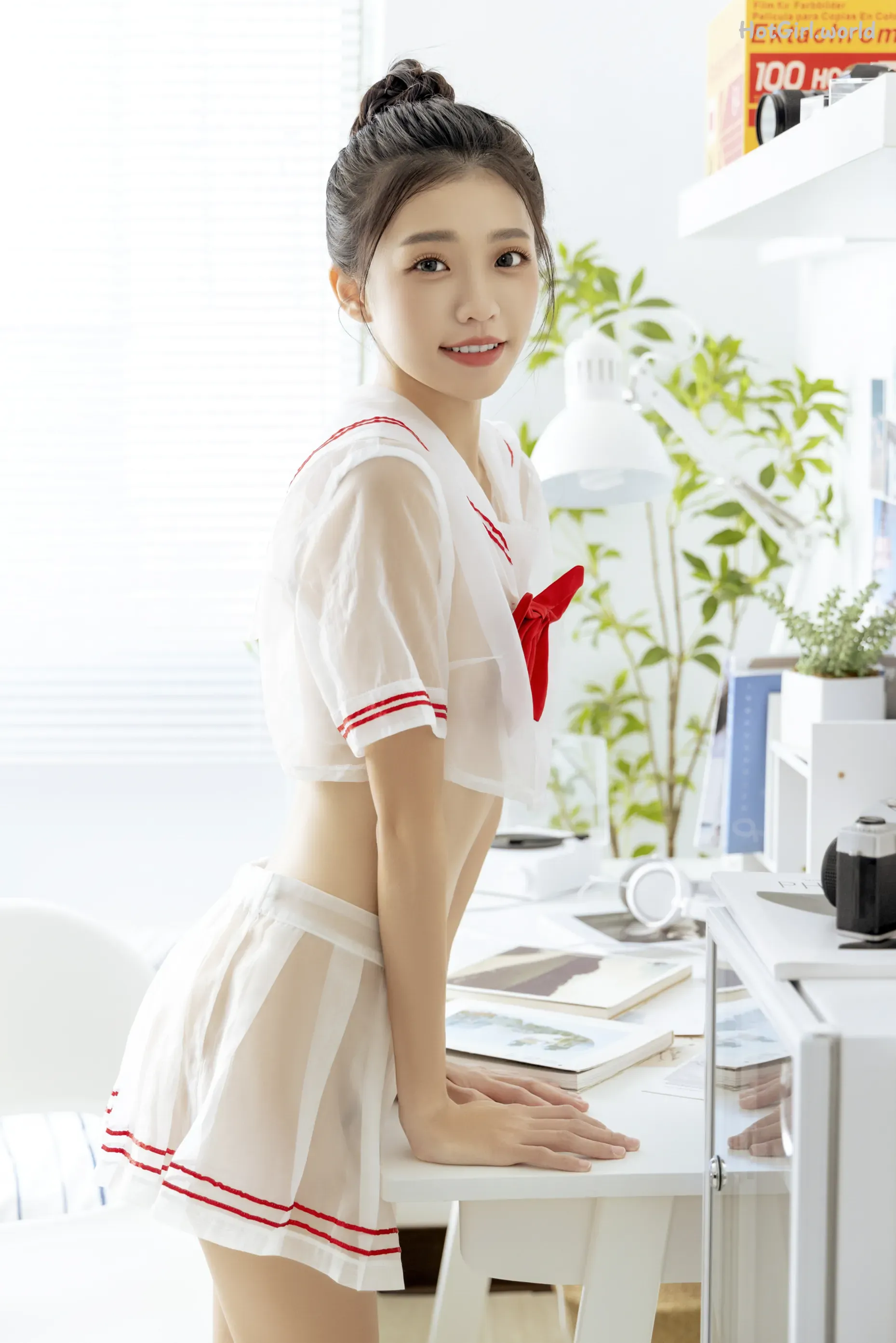 JVID-妍妍-Angel-电竞少女-超可愛微乳美少女-第一次的性感開發 第3张图