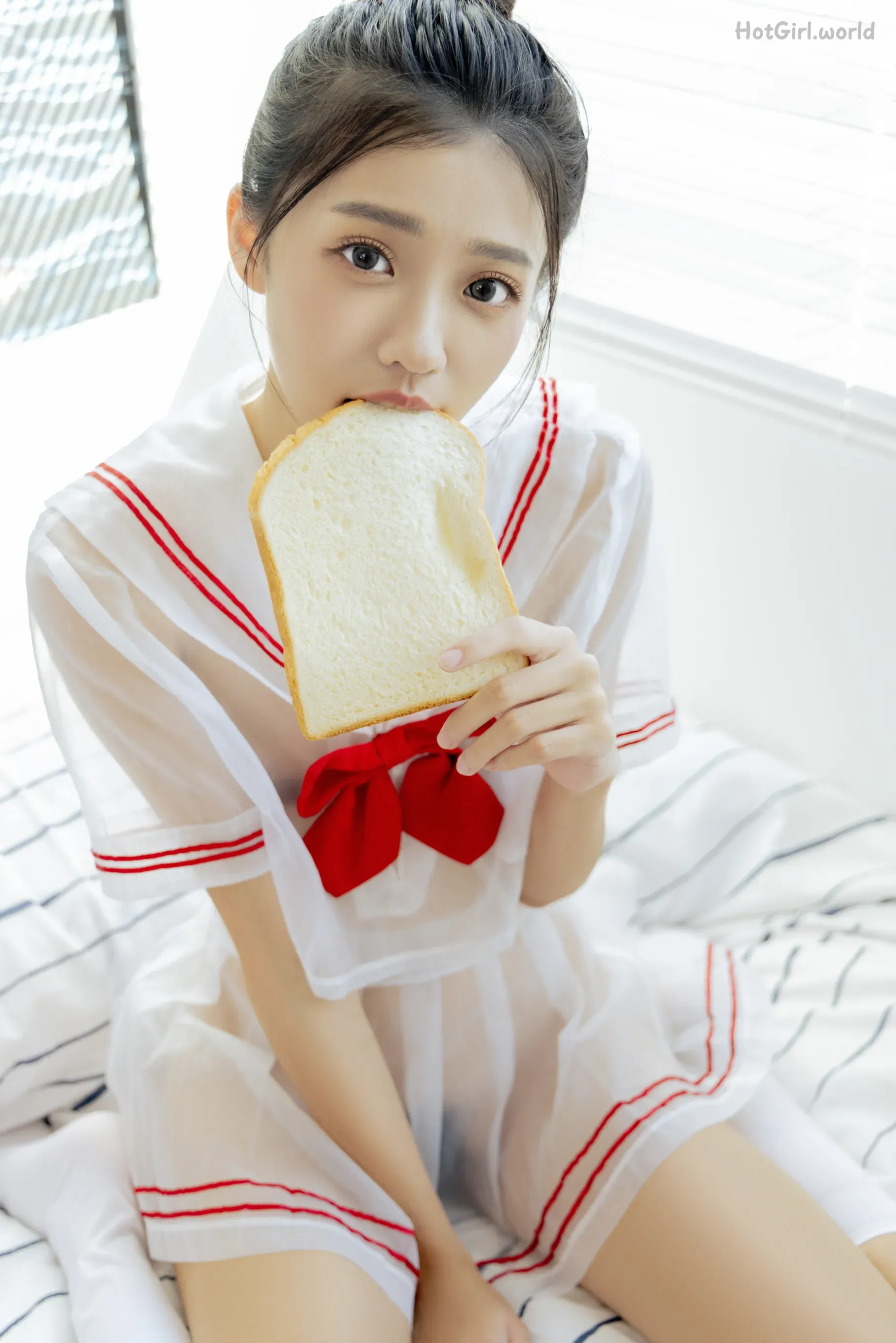 JVID-妍妍-Angel-电竞少女-超可愛微乳美少女-第一次的性感開發 第22张图